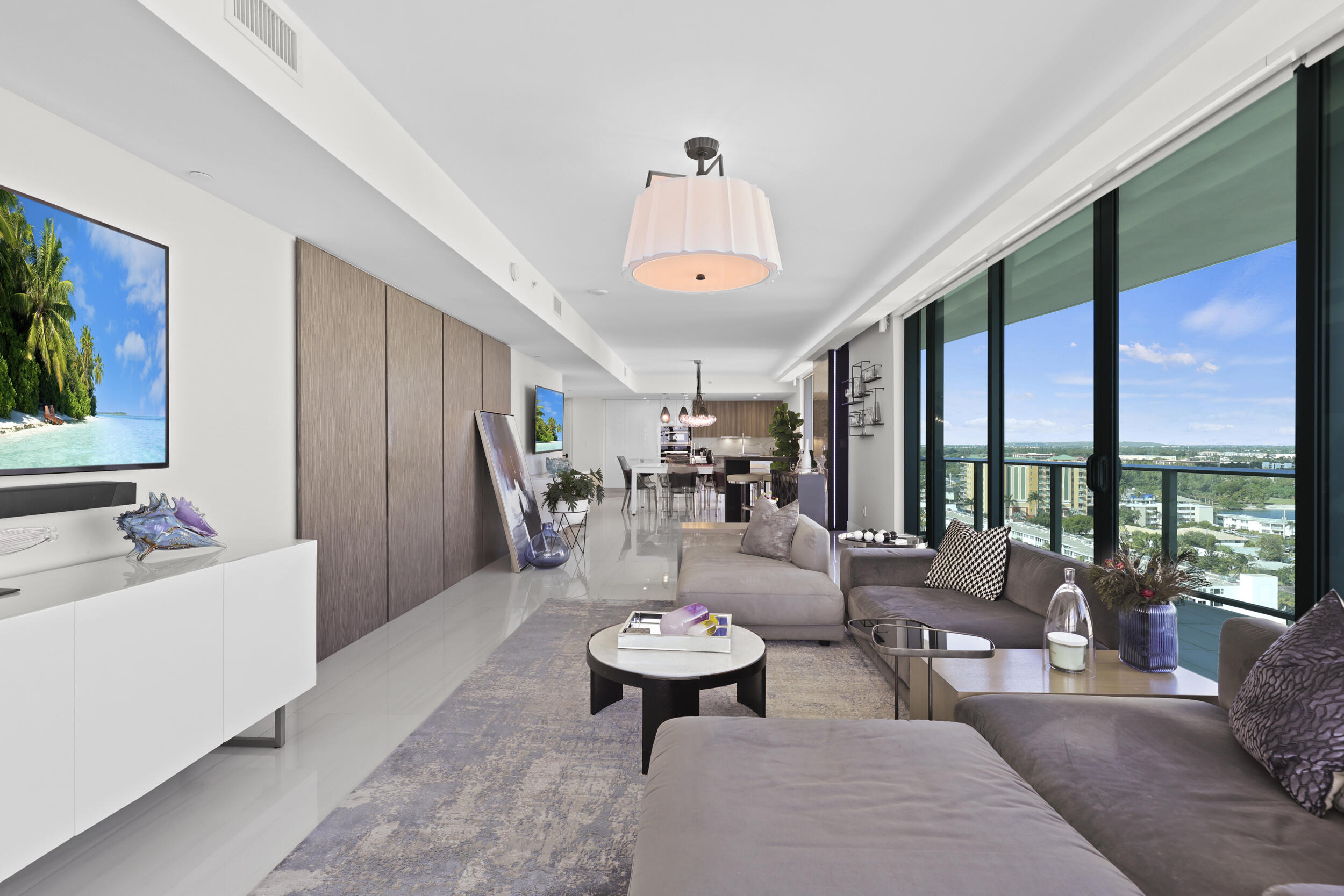 730 N Ocean Boulevard 1402