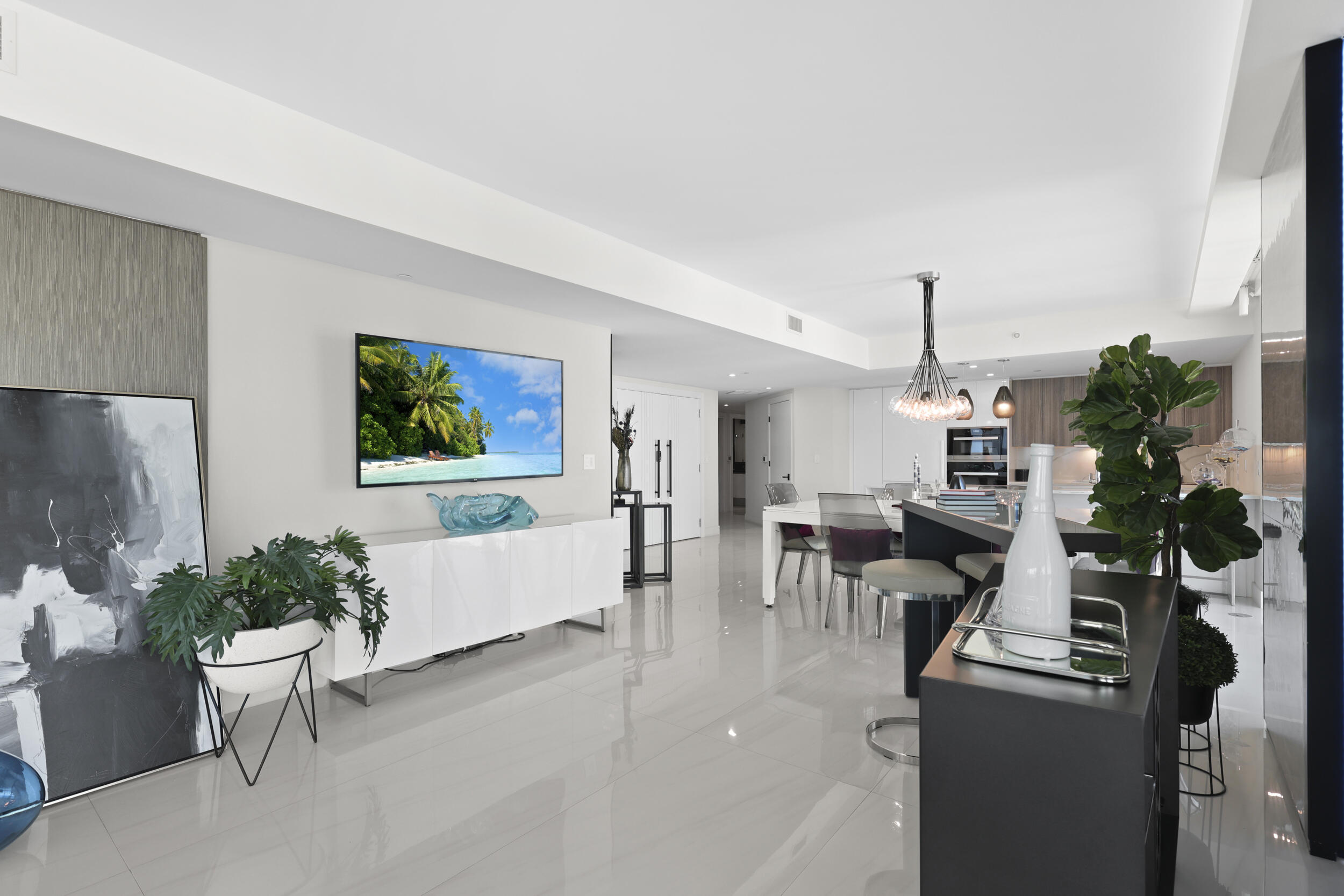 730 N Ocean Boulevard 1402