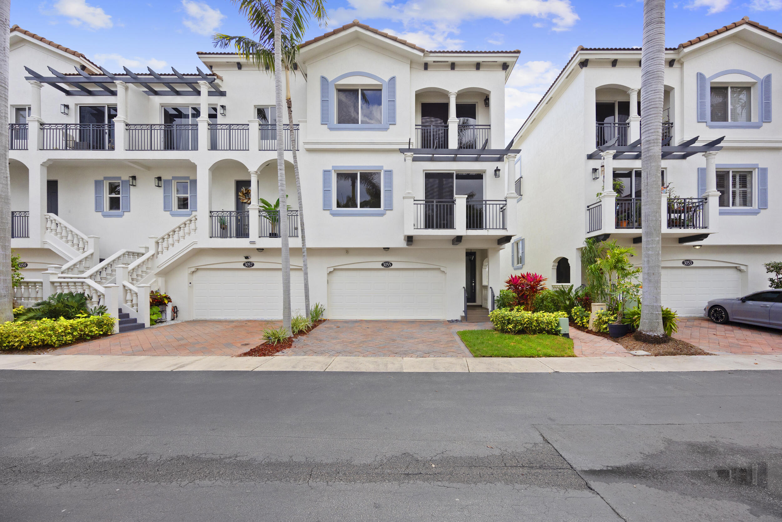 3055 Waterside Circle