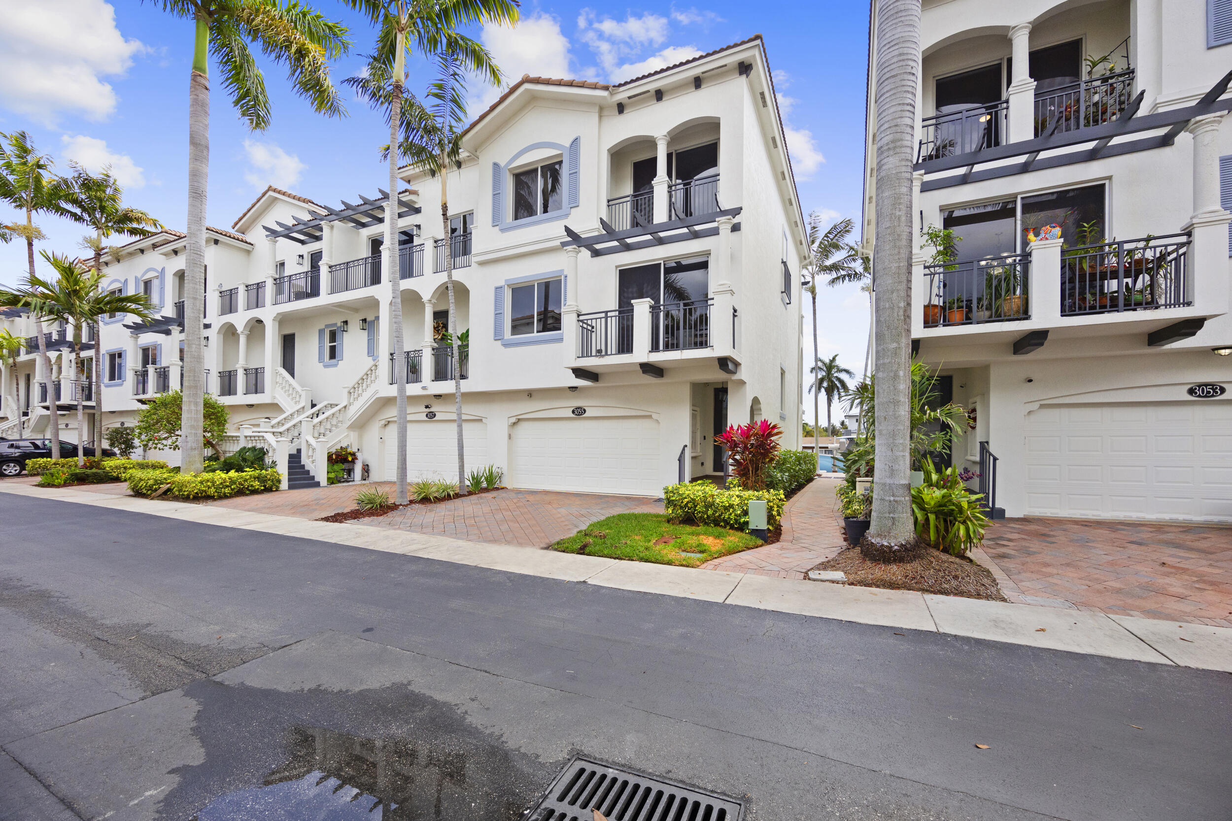 3055 Waterside Circle