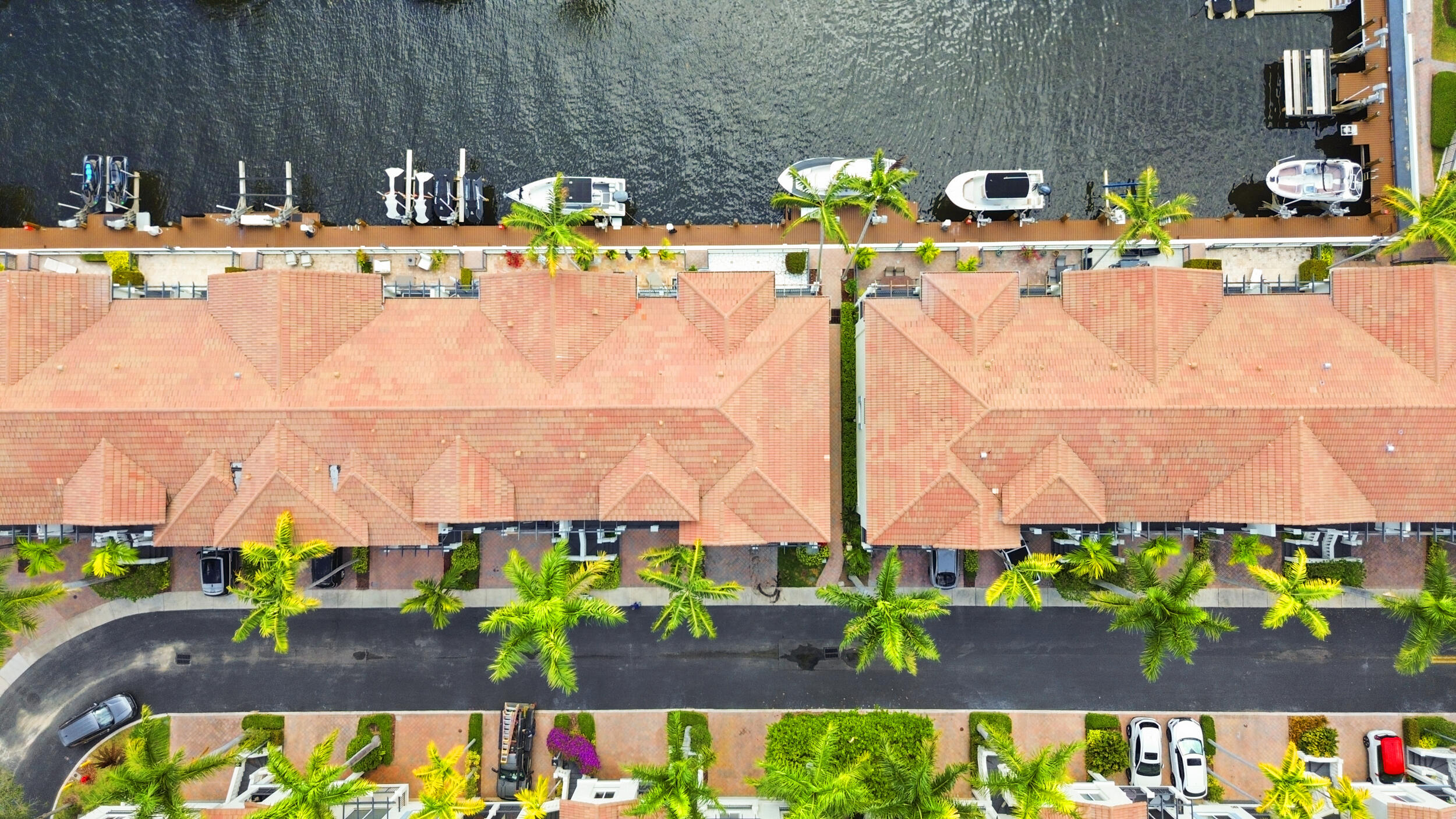 3055 Waterside Circle