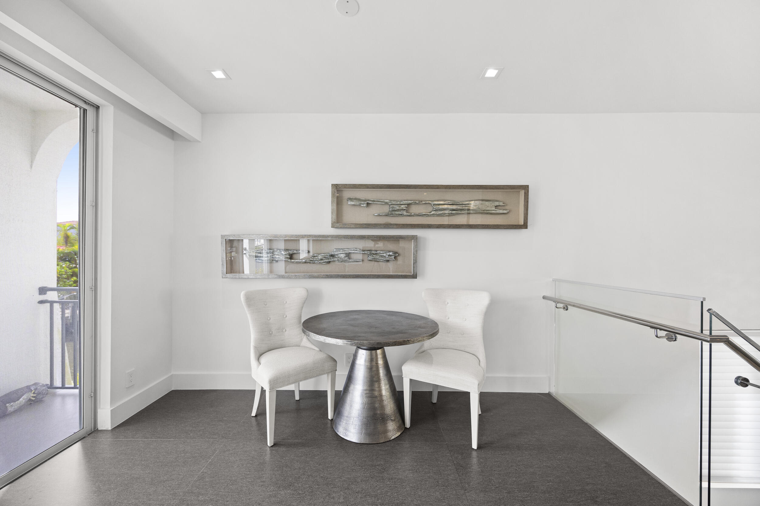 3055 Waterside Circle