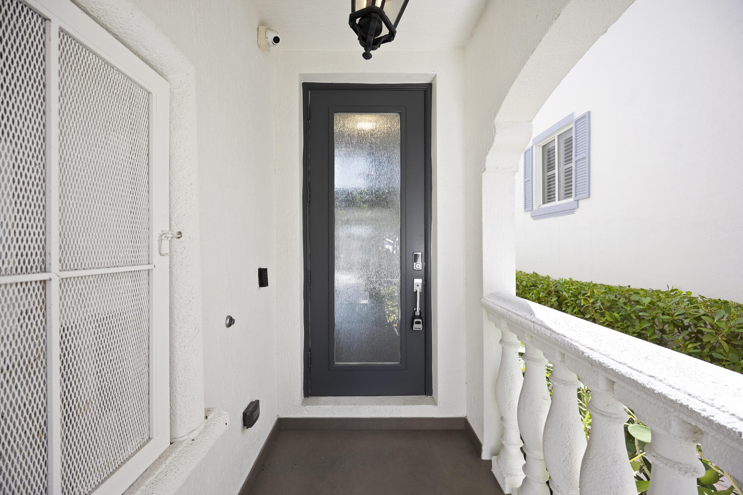 3055 Waterside Circle