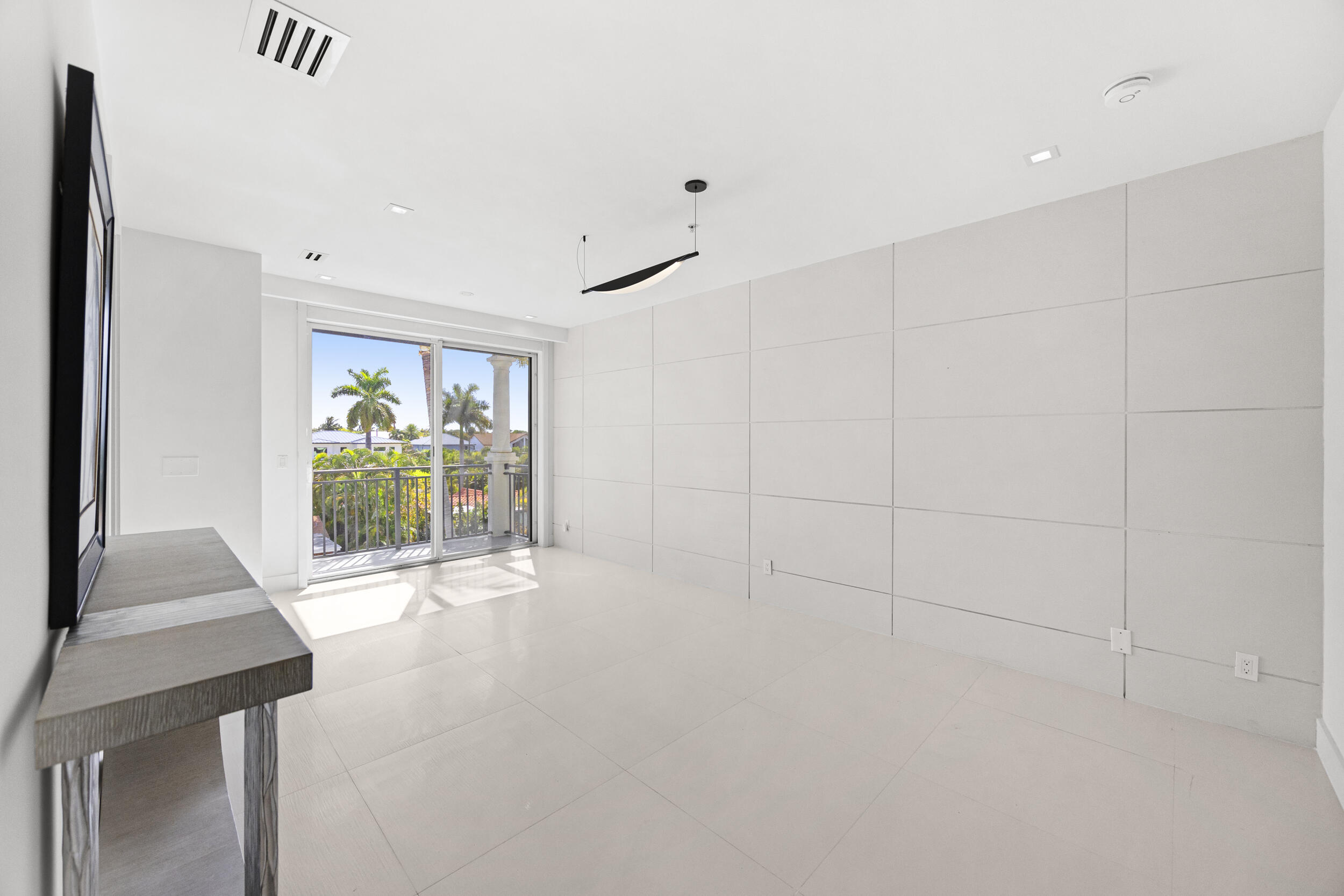 3055 Waterside Circle