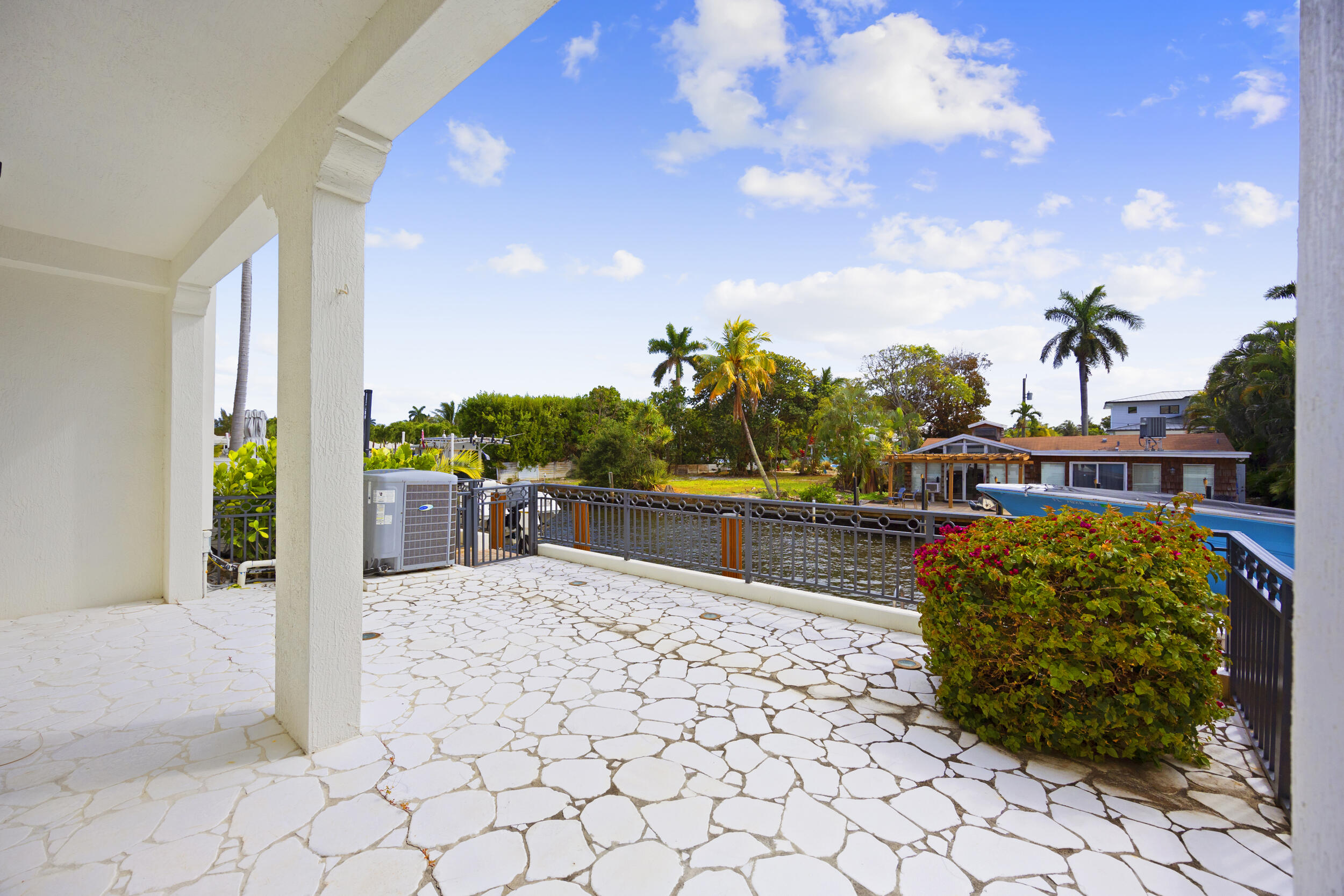 3055 Waterside Circle