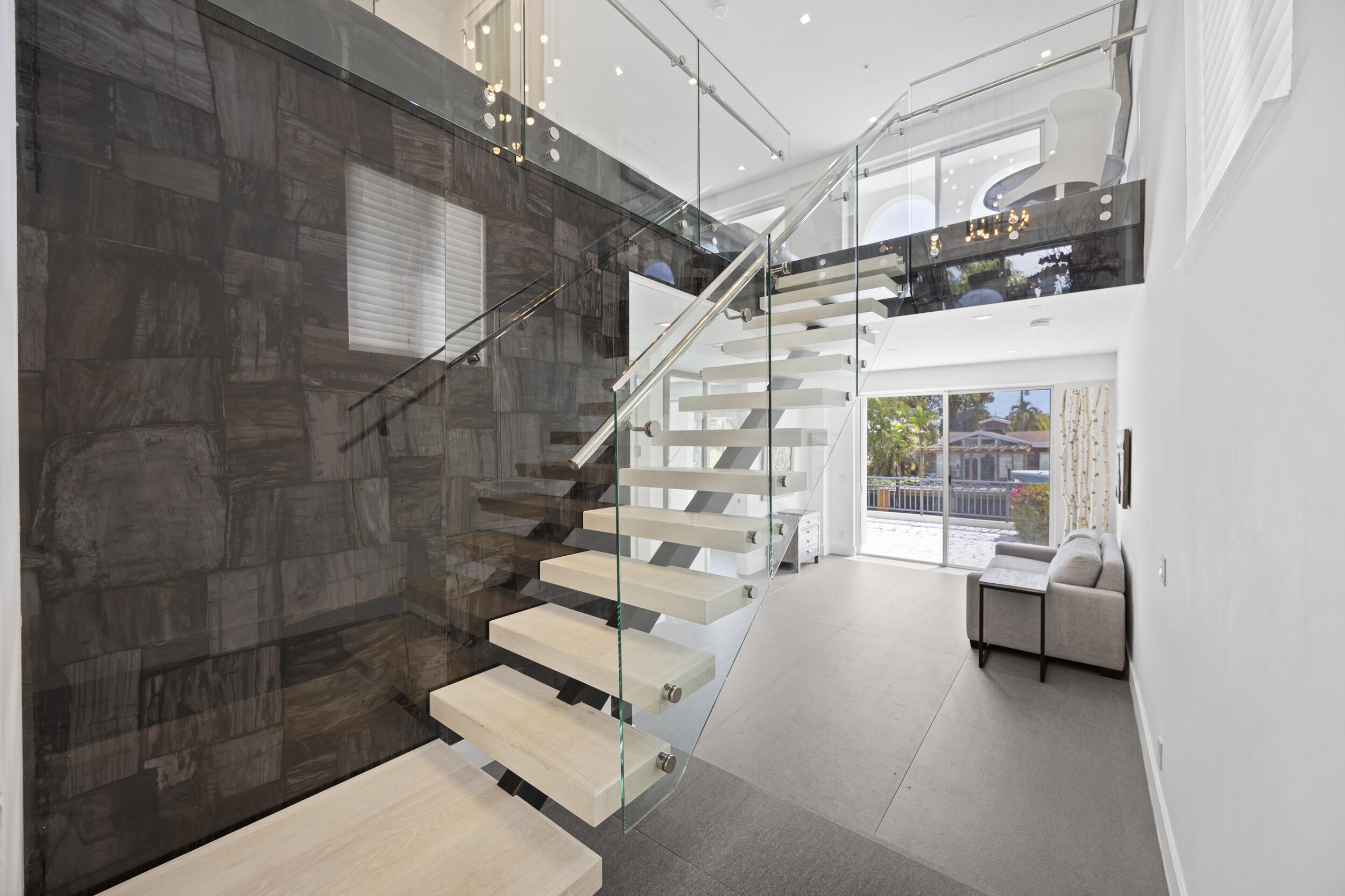 3055 Waterside Circle