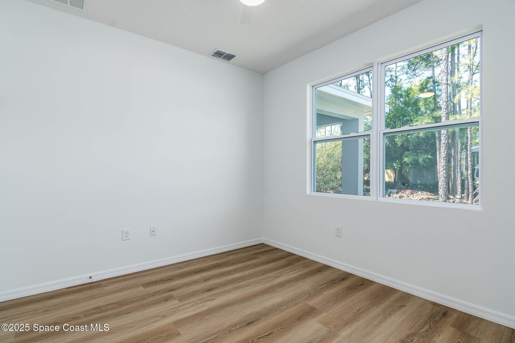 3274 Foresman SE