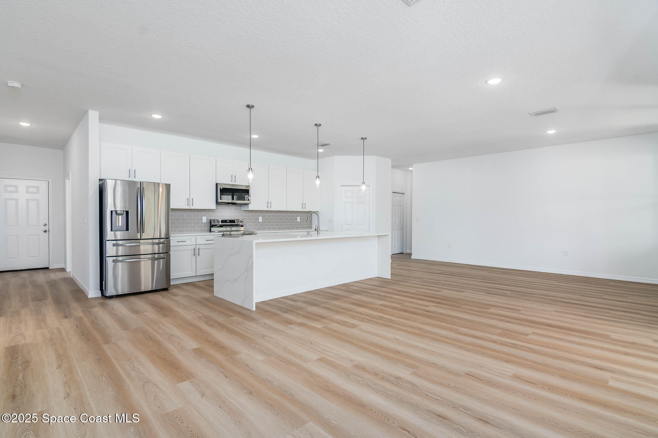 3274 Foresman SE