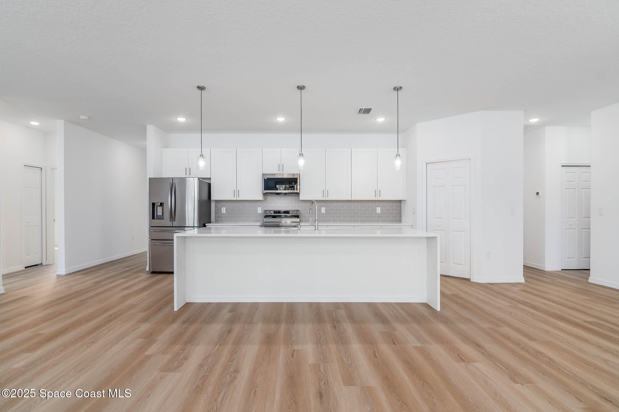 3274 Foresman SE
