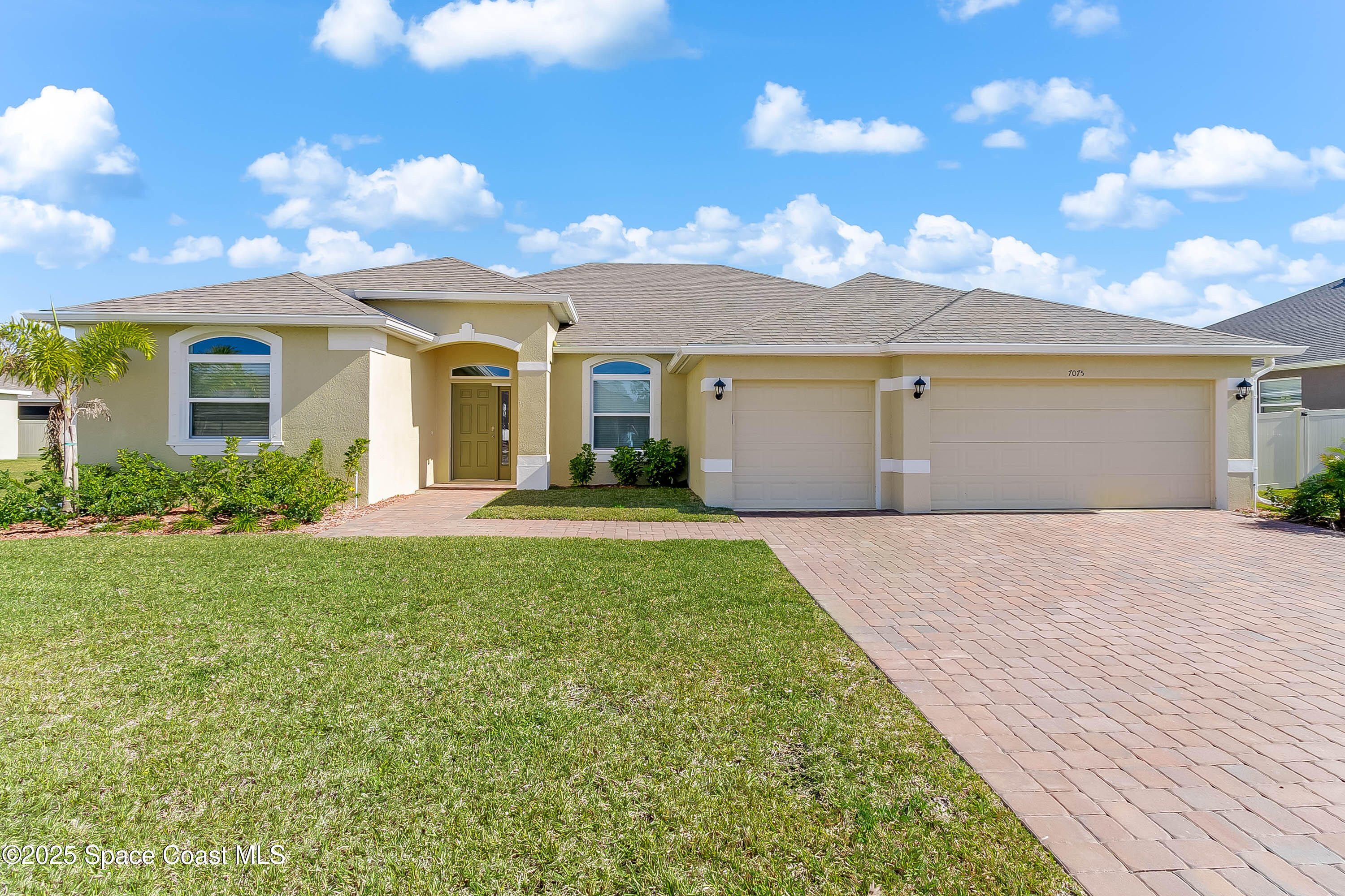 7075 Serpentine Court, Grant-Valkaria