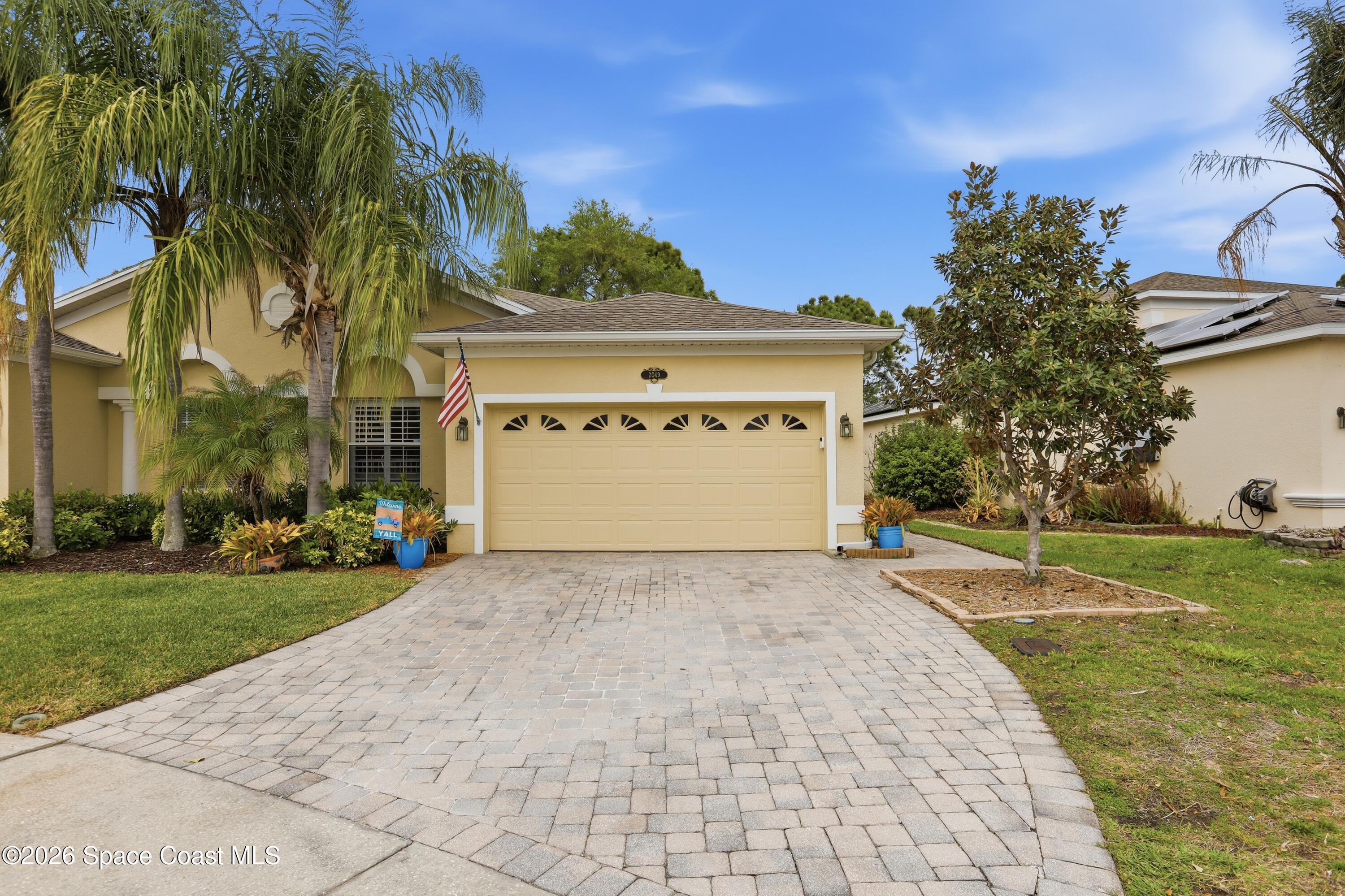 2049 Tullagee Avenue