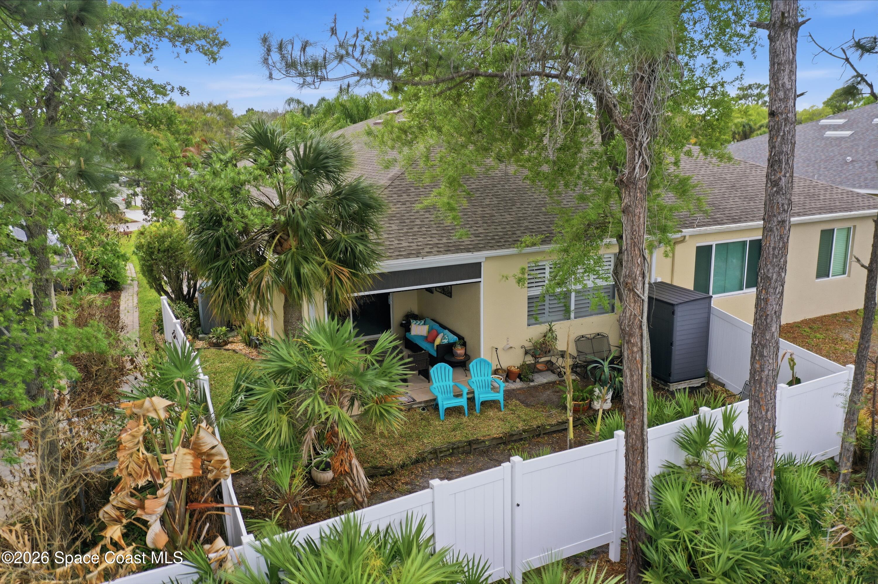 2049 Tullagee Avenue