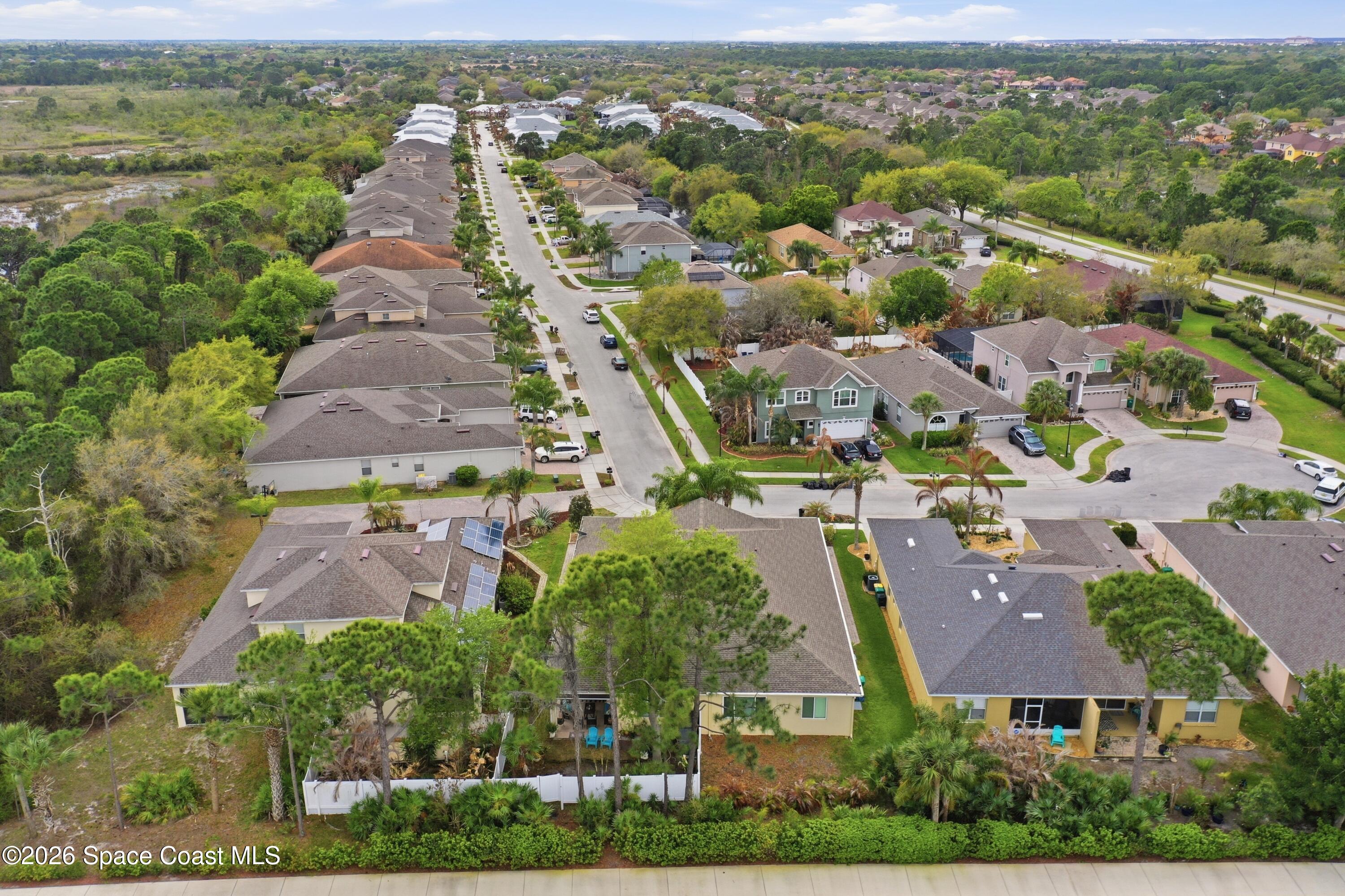 2049 Tullagee Avenue