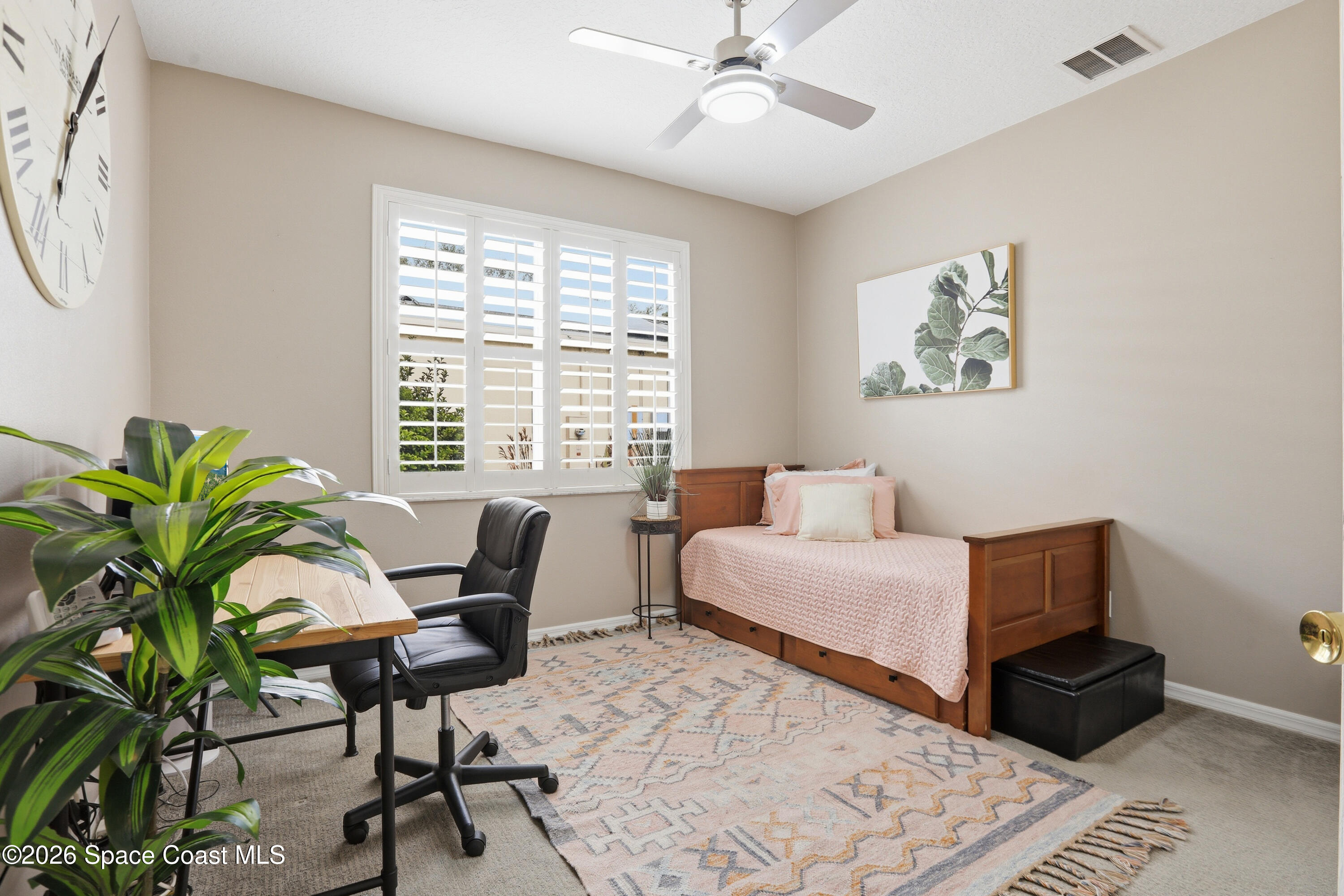 2049 Tullagee Avenue