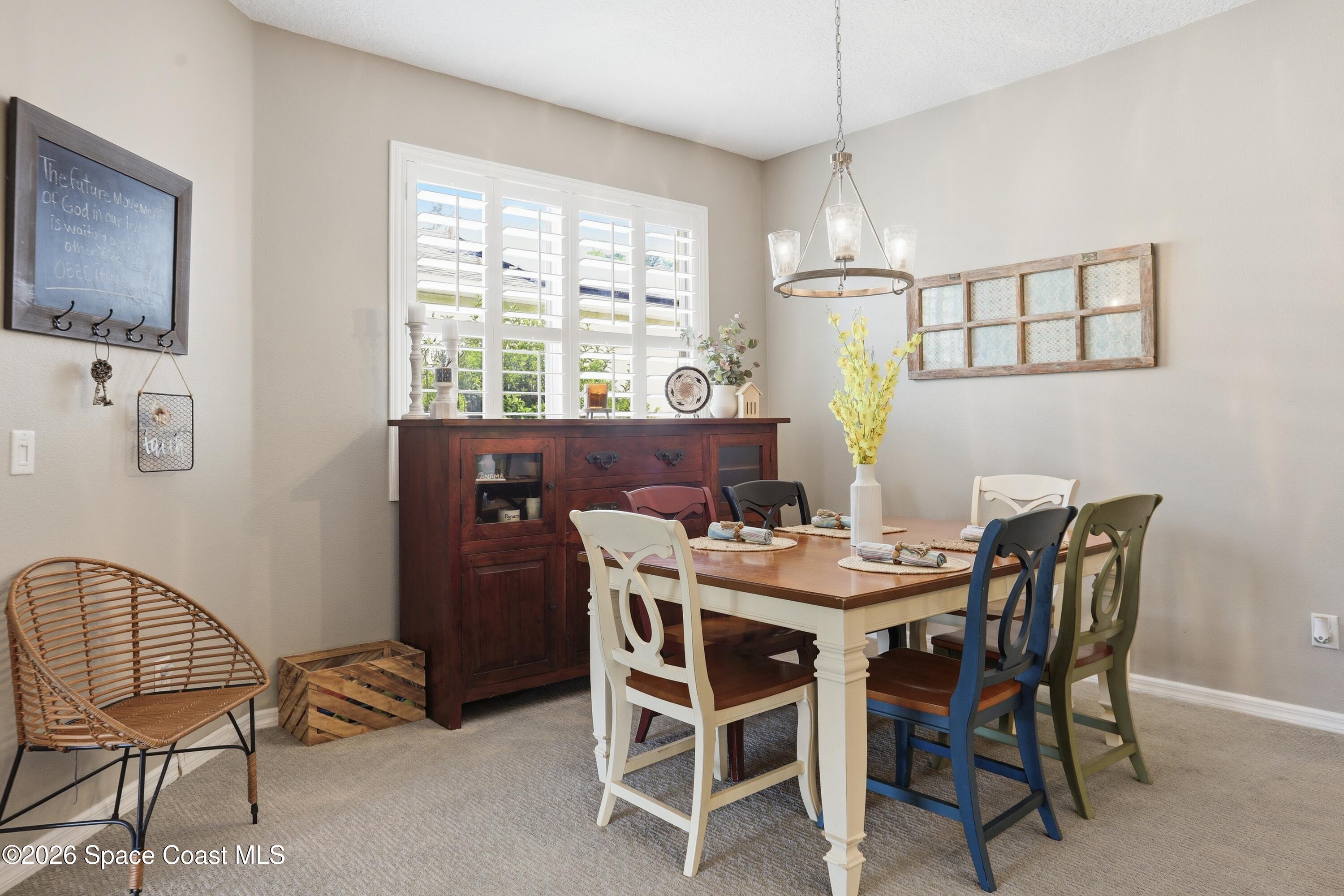 2049 Tullagee Avenue