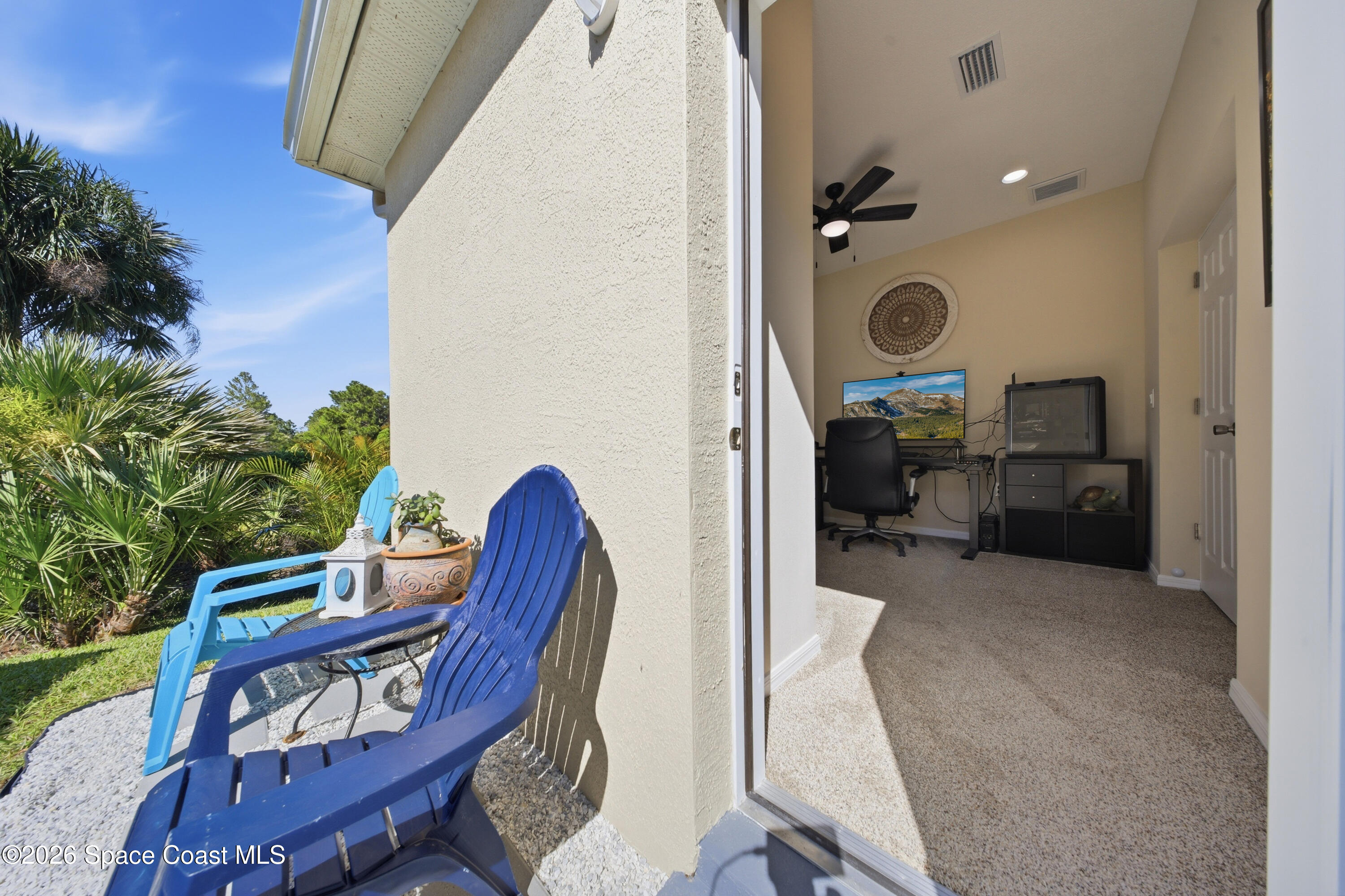 2059 Tullagee Avenue