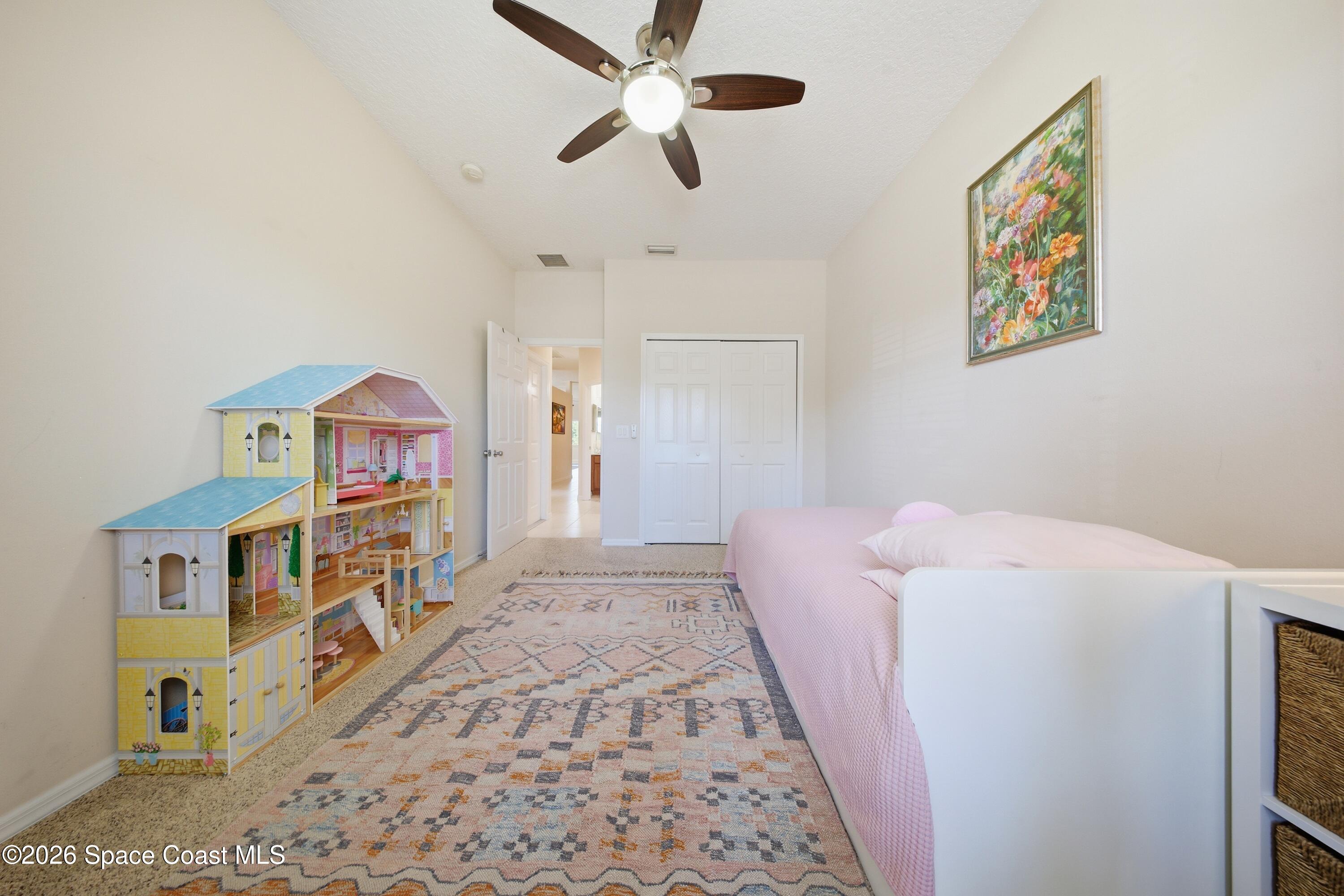 2059 Tullagee Avenue