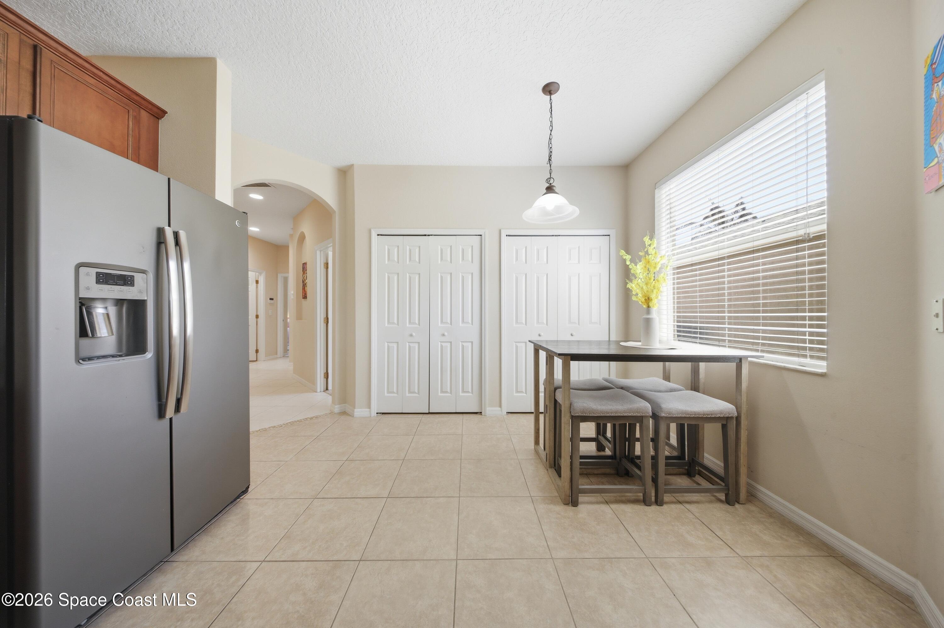 2059 Tullagee Avenue