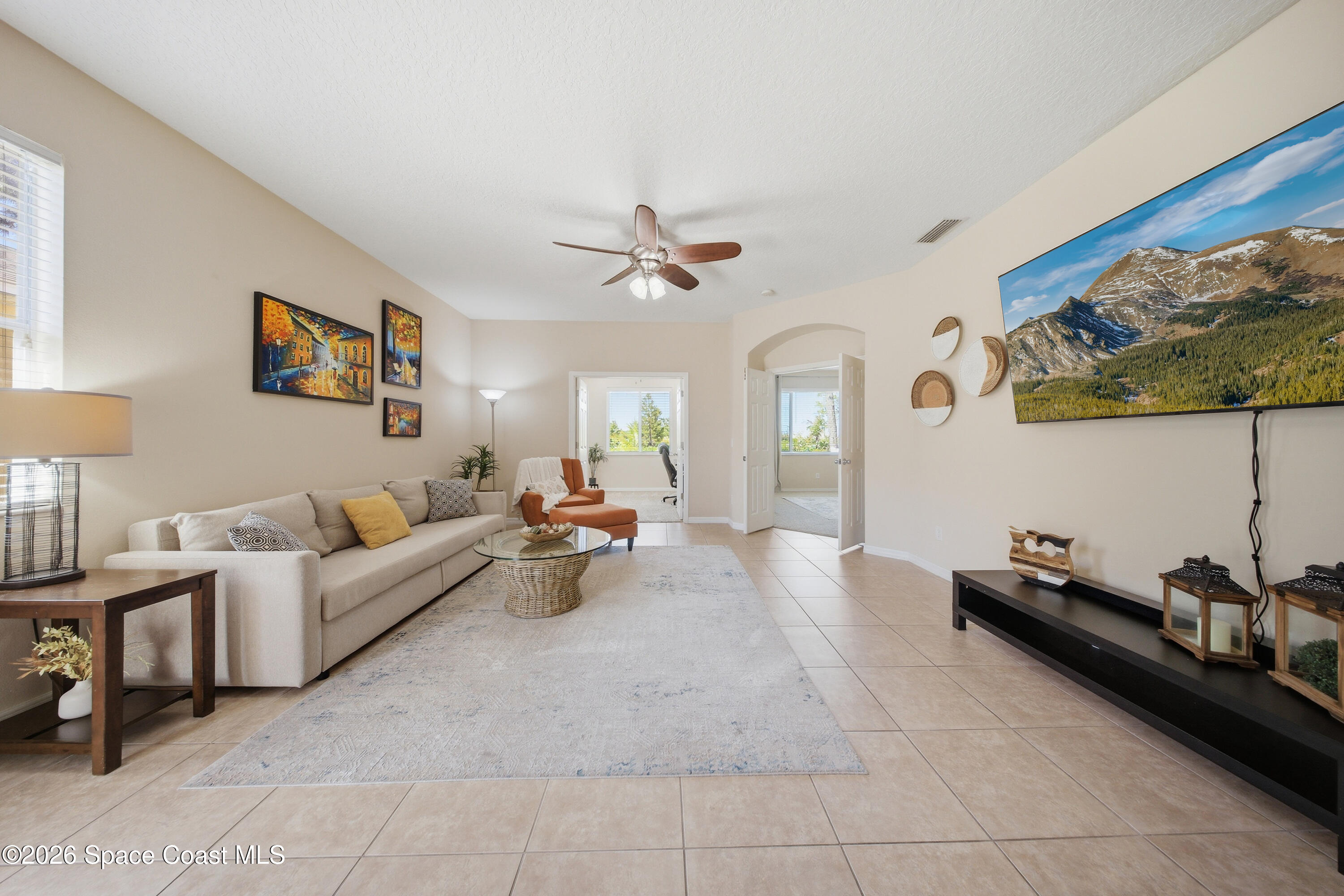 2059 Tullagee Avenue