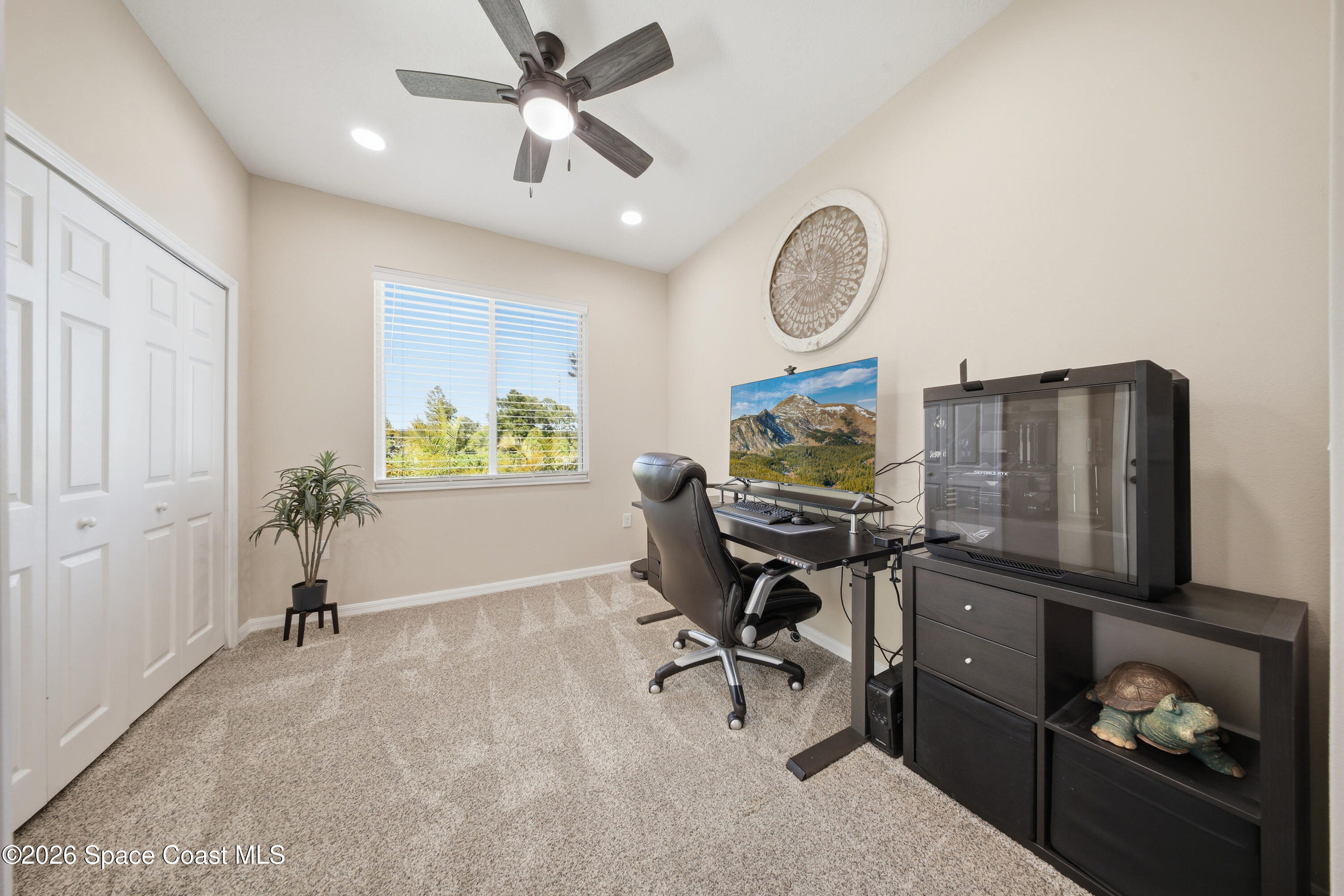 2059 Tullagee Avenue