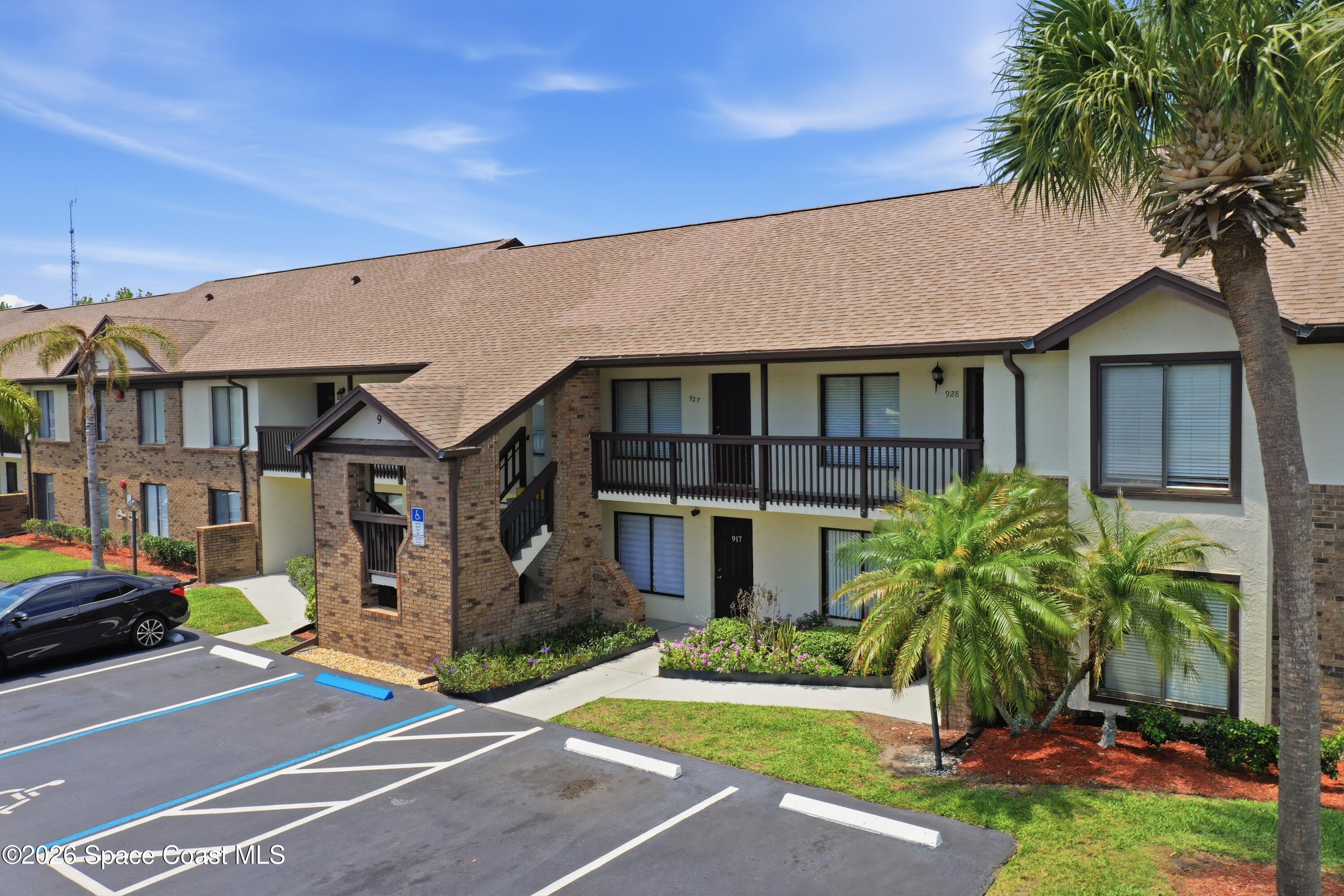 1515 Huntington Lane 927