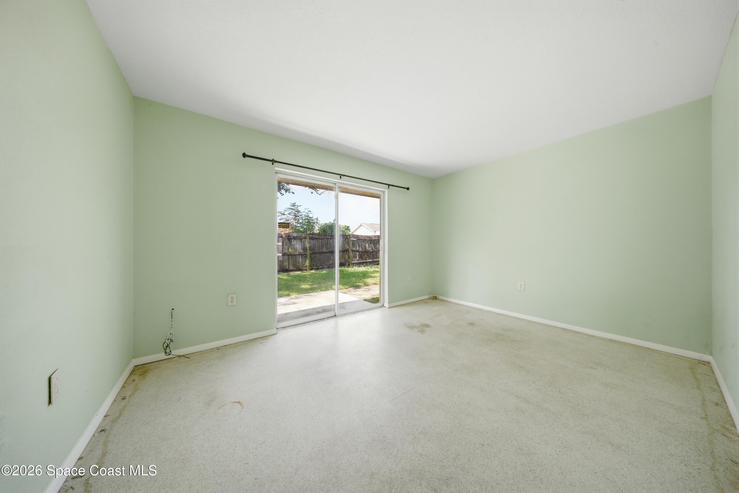 1139 Groves Drive