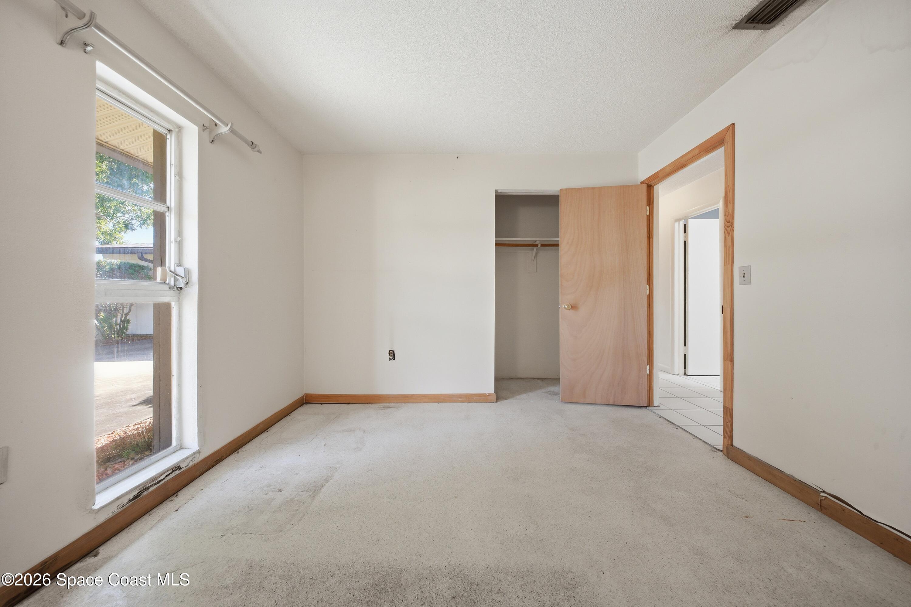 1139 Groves Drive