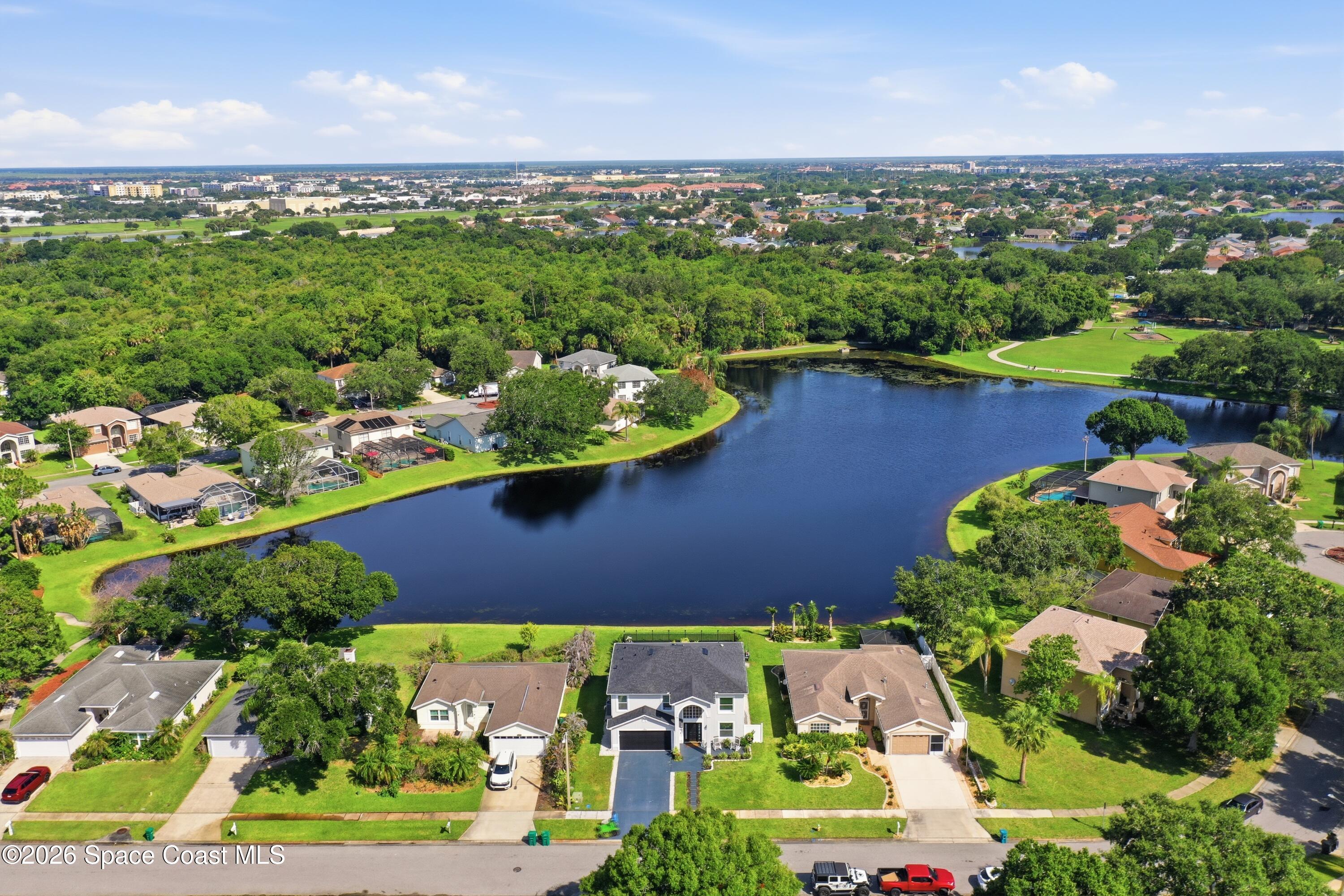 6976 Hammock Lakes Drive