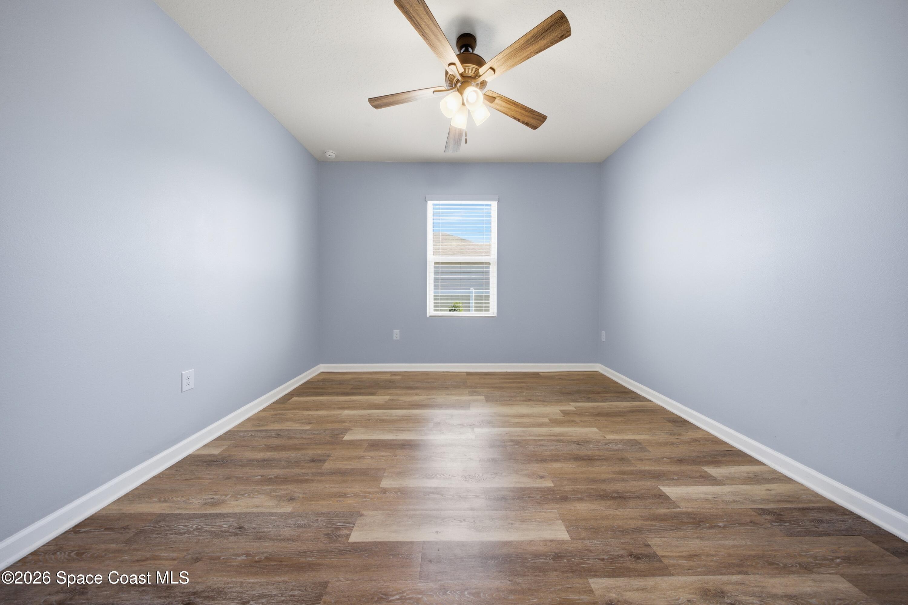 270 De Castro Avenue SE