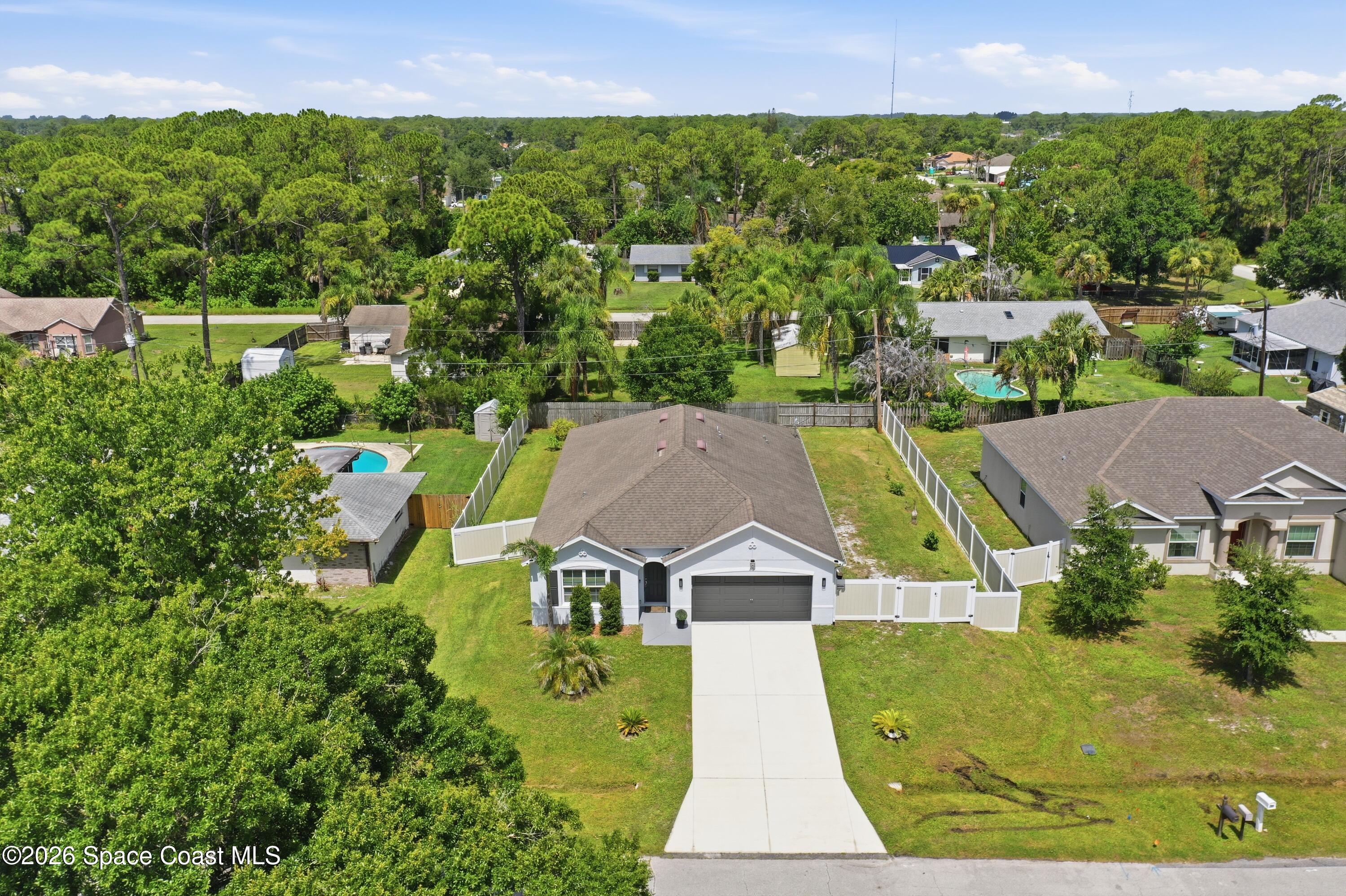 270 De Castro Avenue SE
