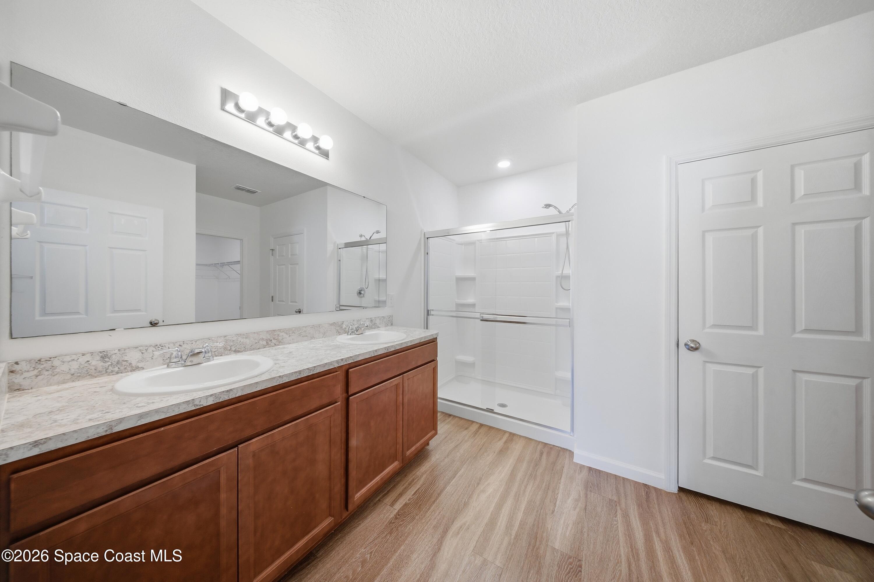 270 De Castro Avenue SE