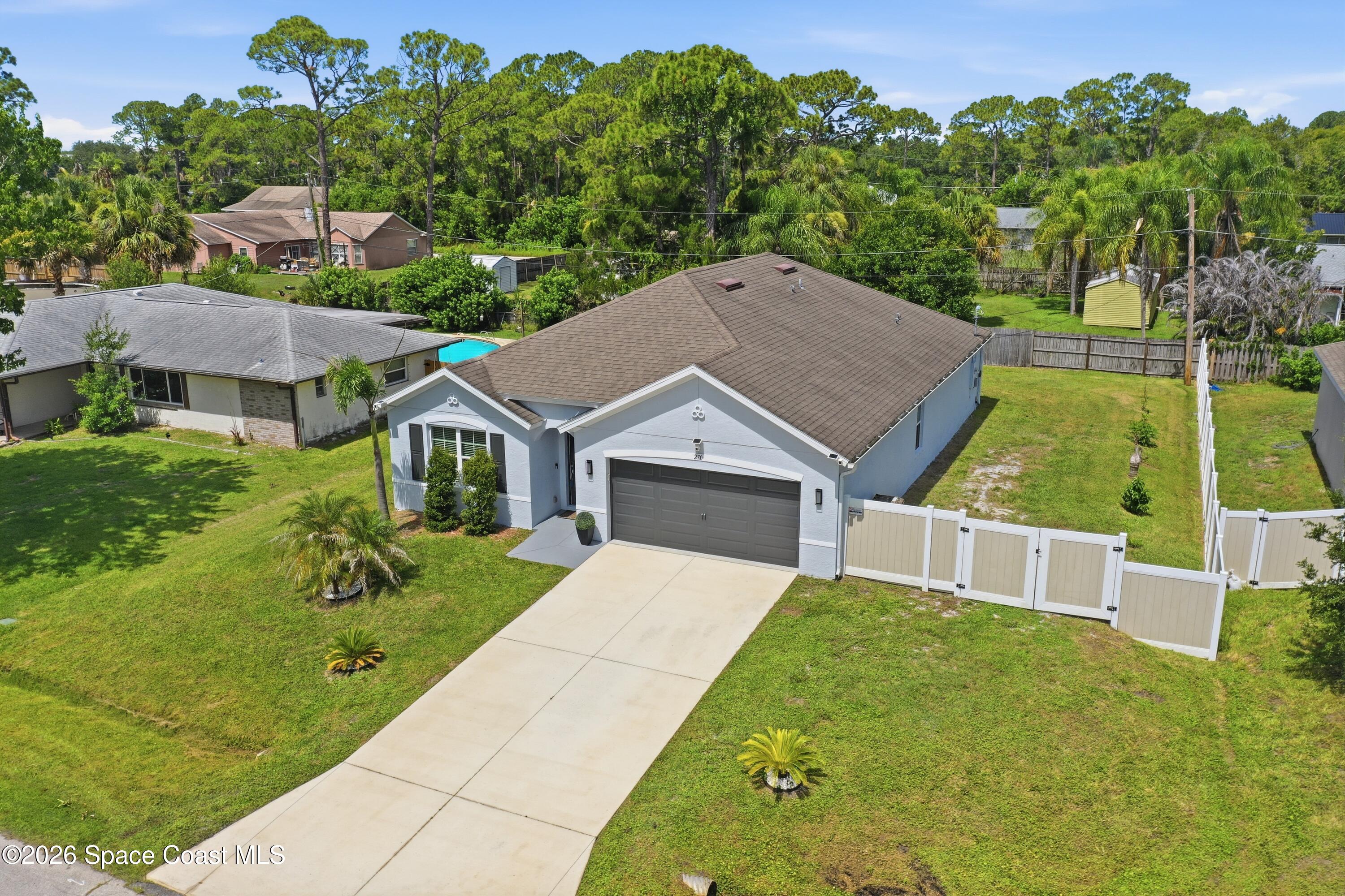 270 De Castro Avenue SE
