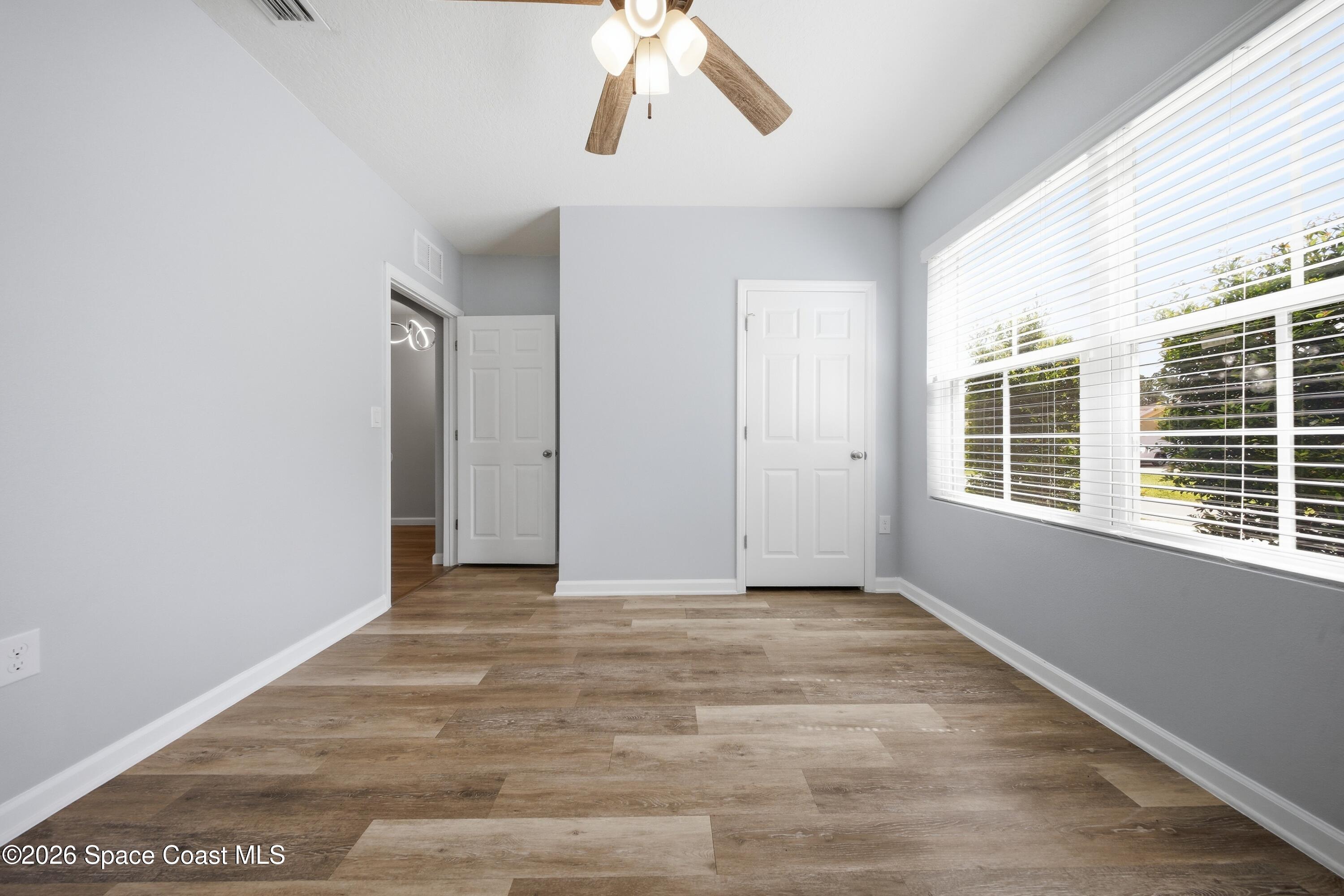 270 De Castro Avenue SE