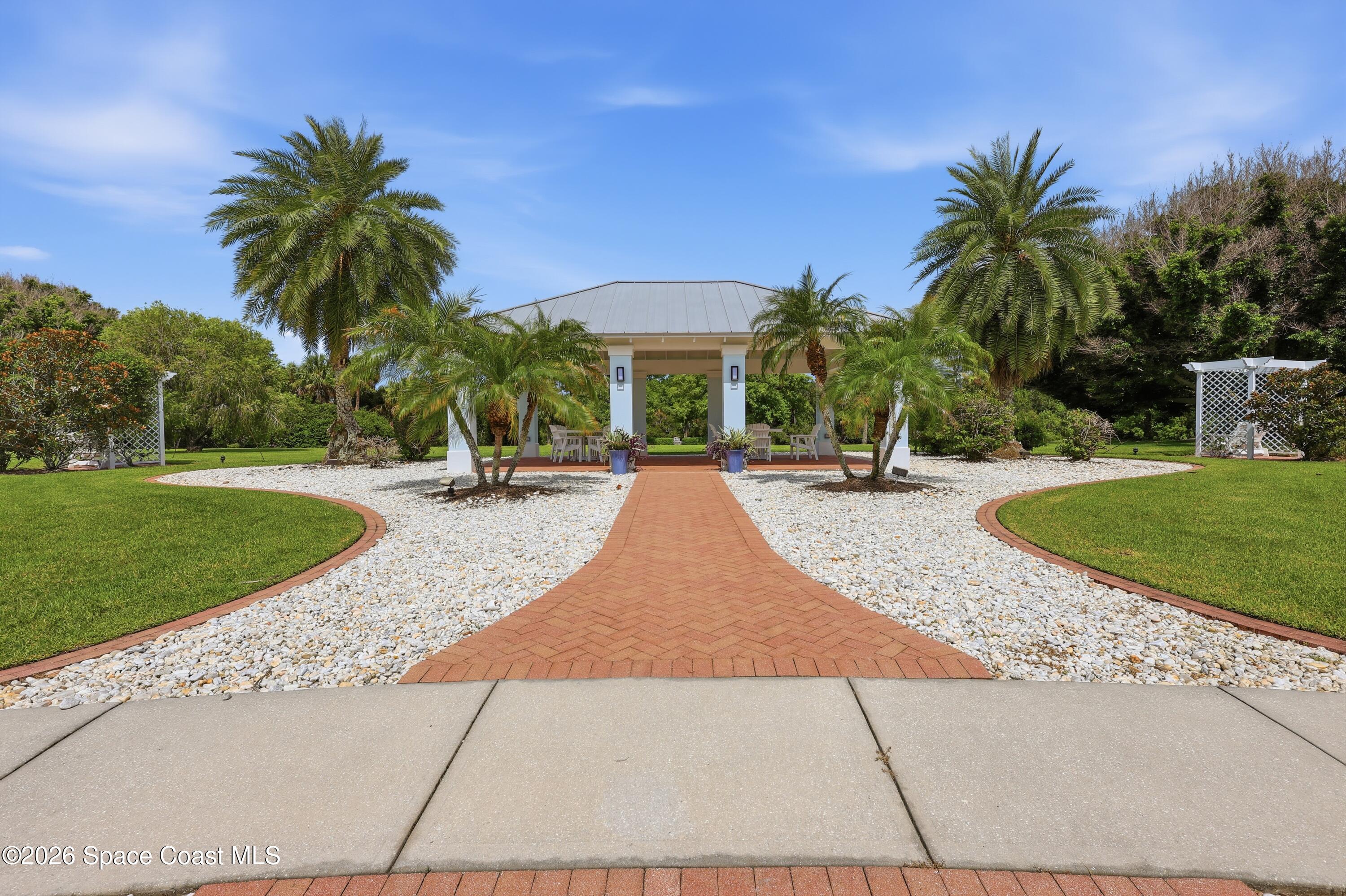 108 Snowy Egret Way