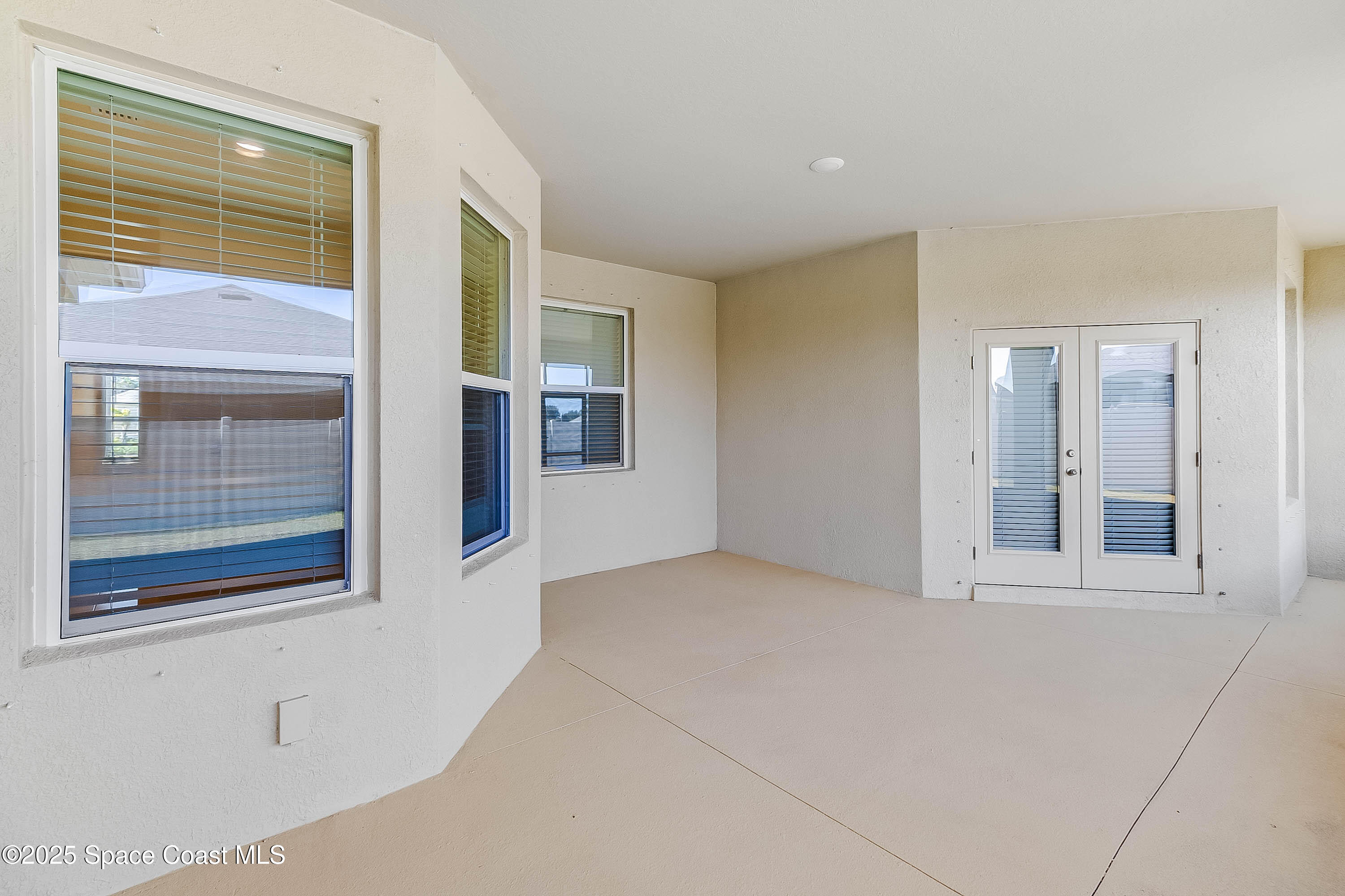 7075 Serpentine Court, Grant-Valkaria