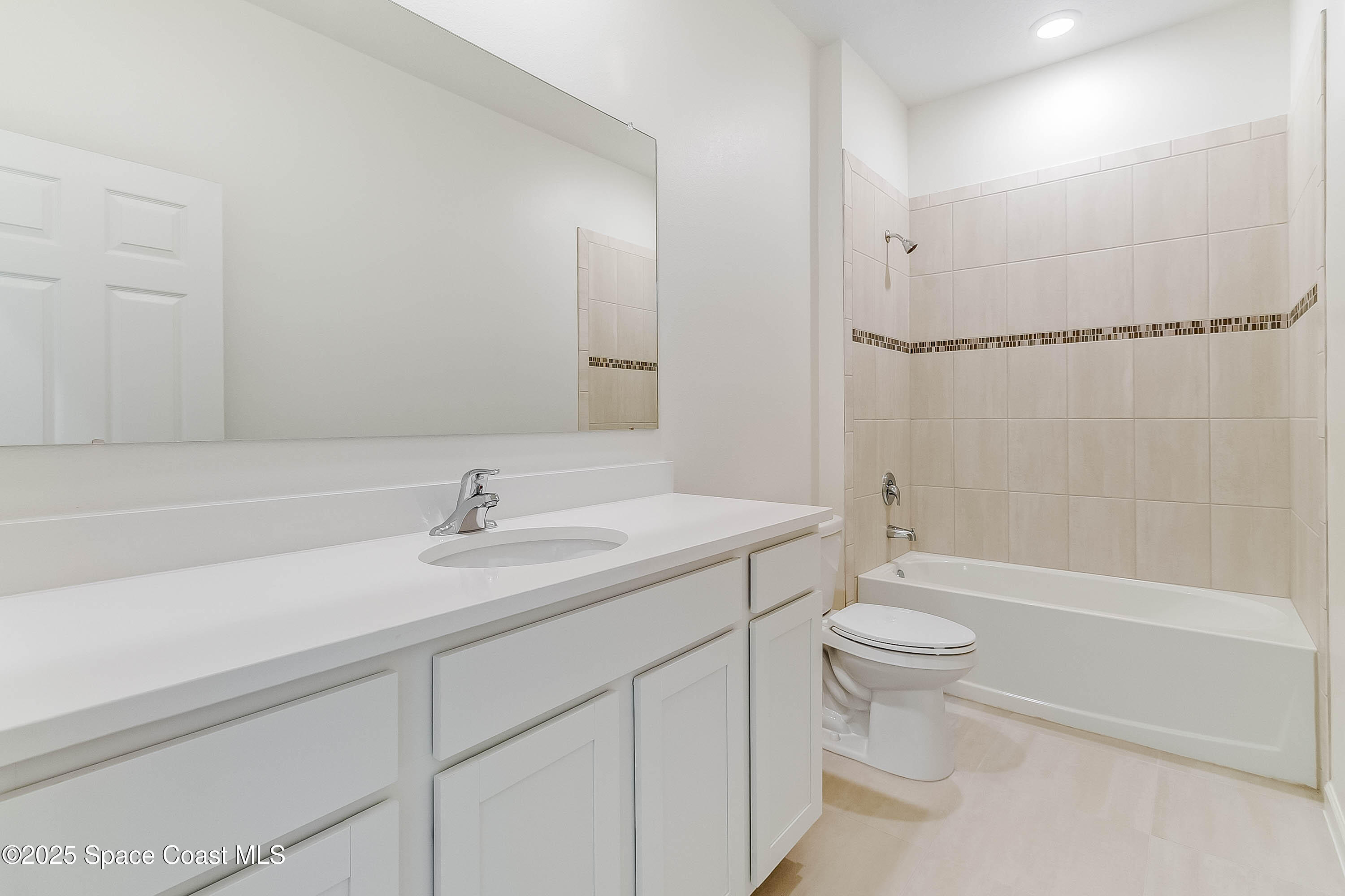 7075 Serpentine Court, Grant-Valkaria