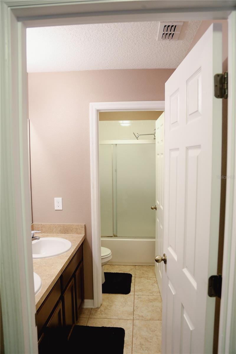 3216 BLAZING STAR LN