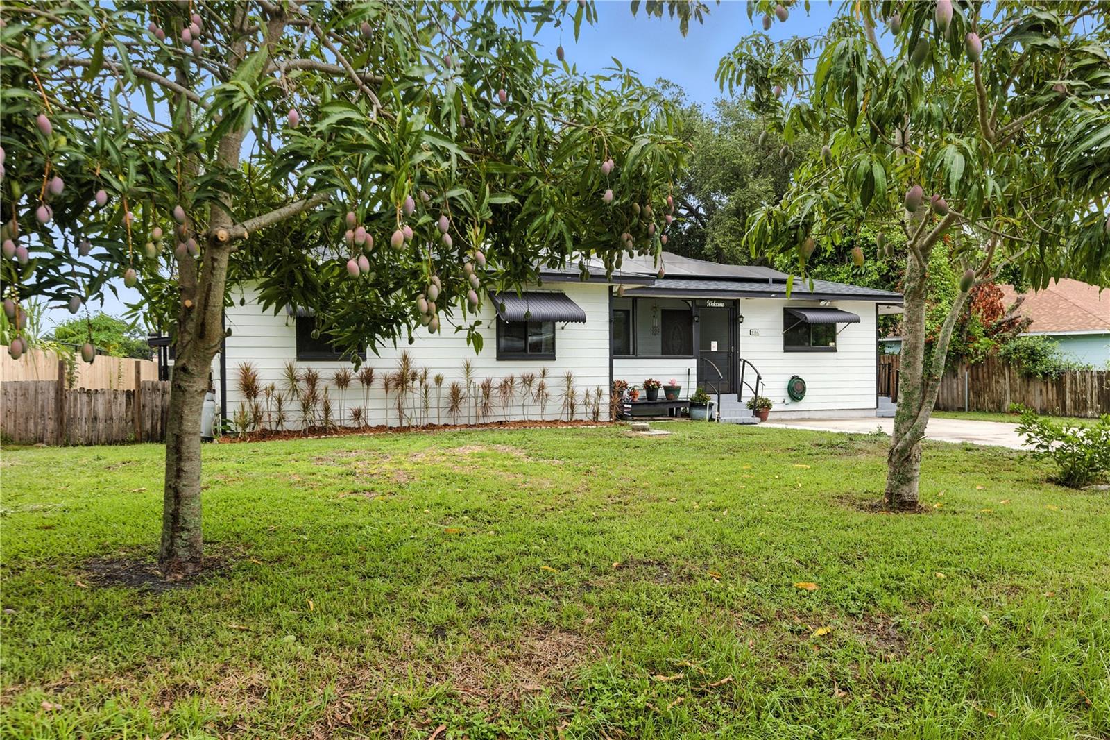2154 LAKE CHRISTIE DR