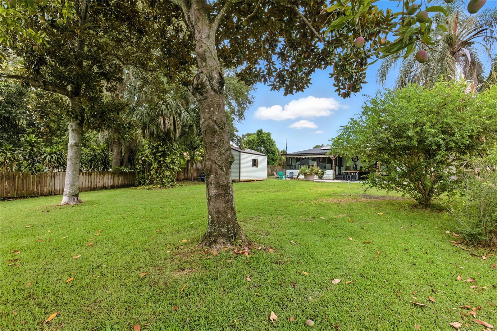 2154 LAKE CHRISTIE DR