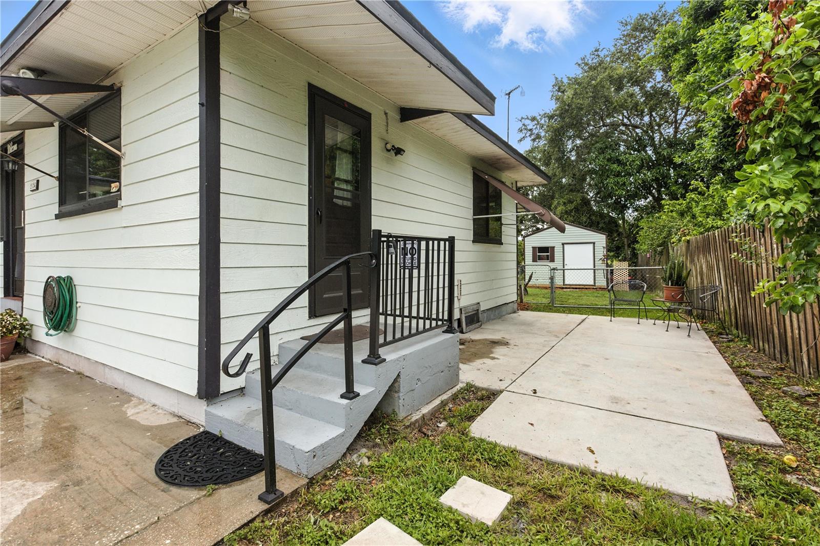2154 LAKE CHRISTIE DR