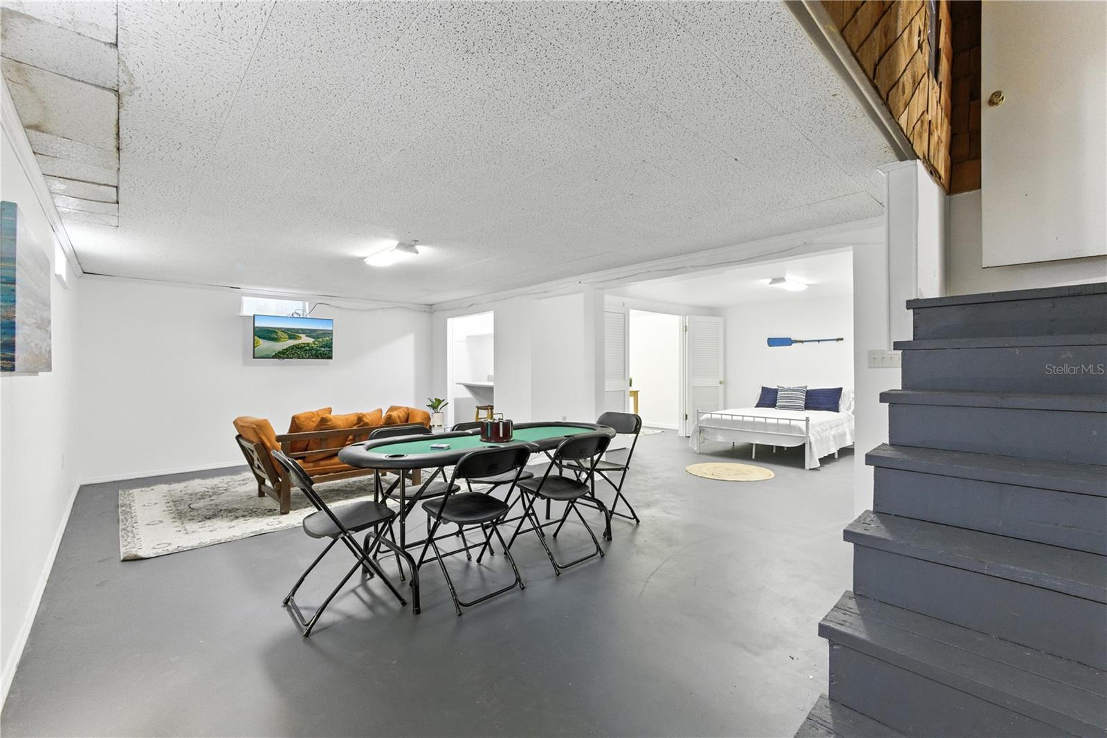 560 ORA DELL AVE