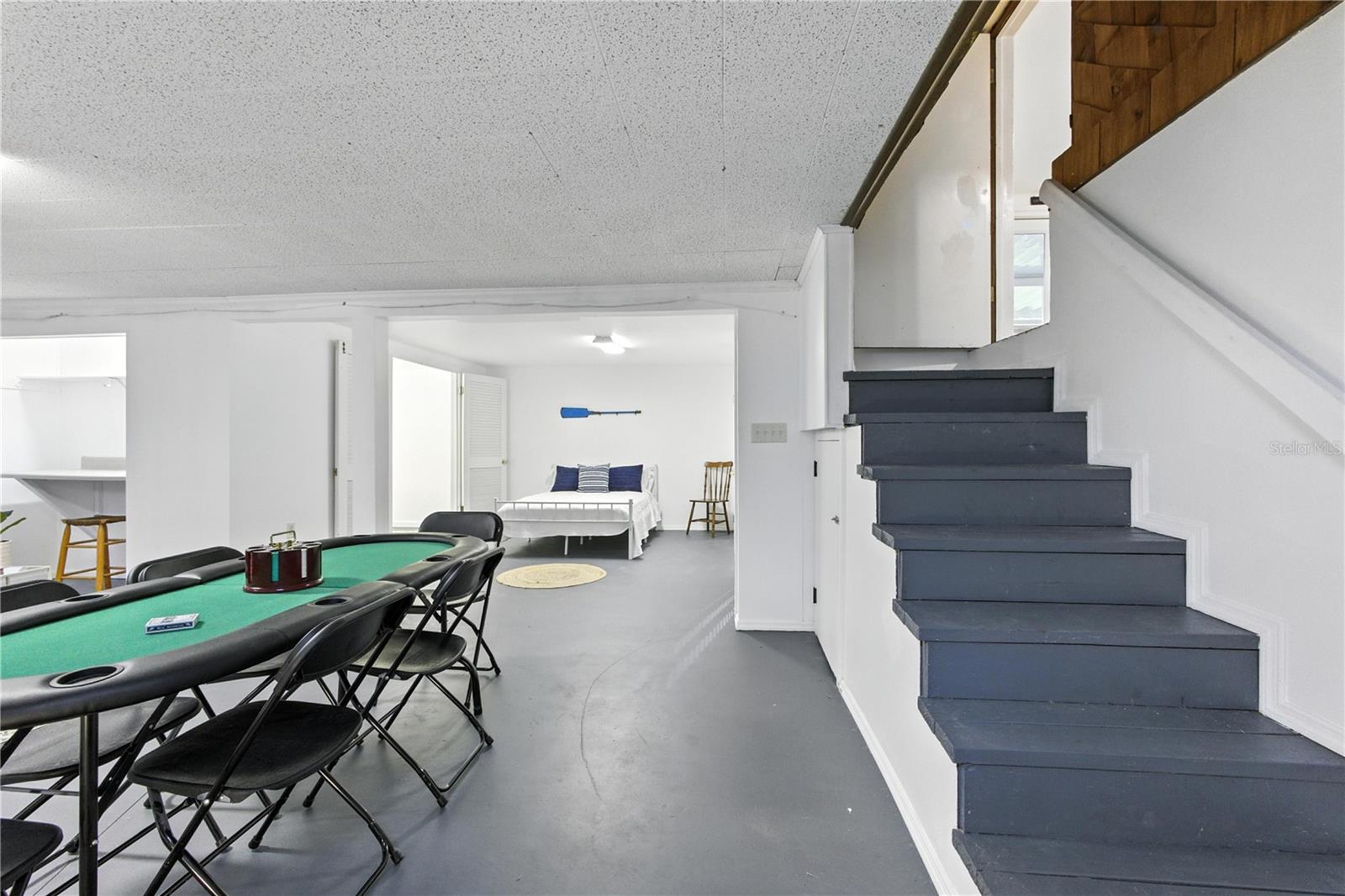 560 ORA DELL AVE