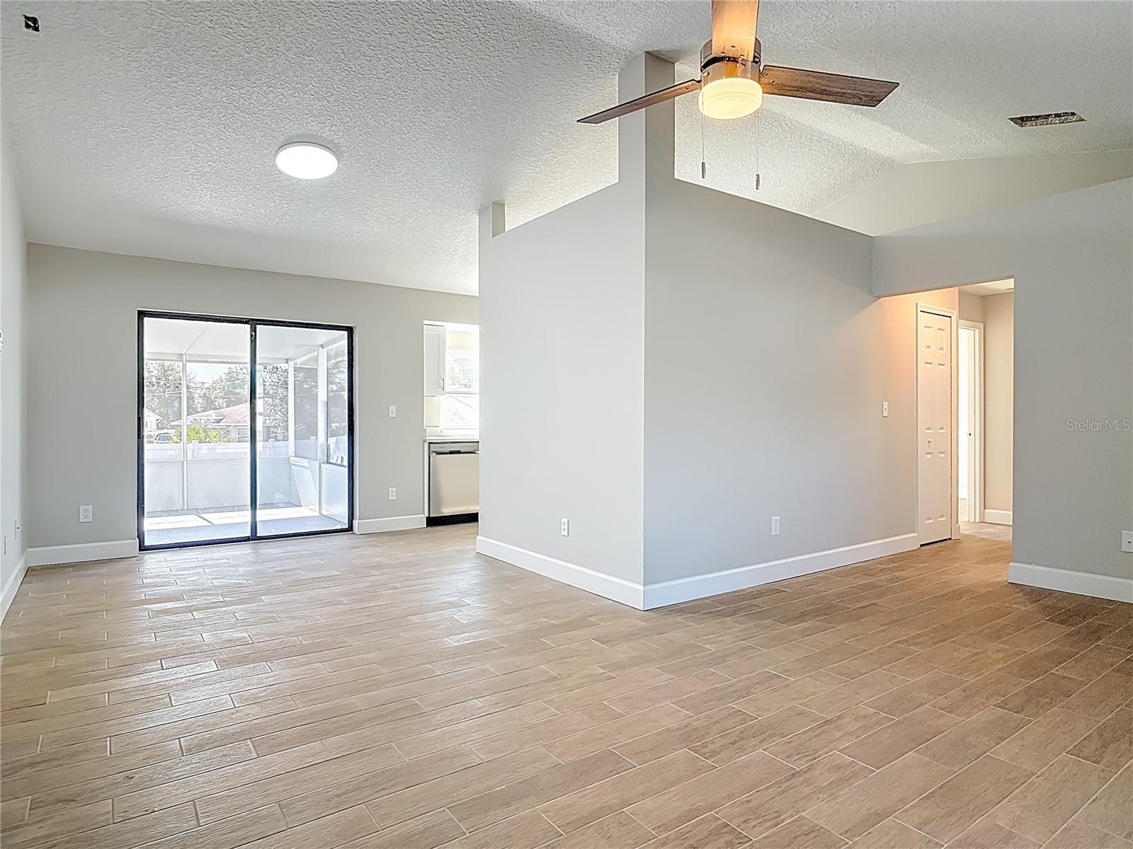 801 ANDERSON DR