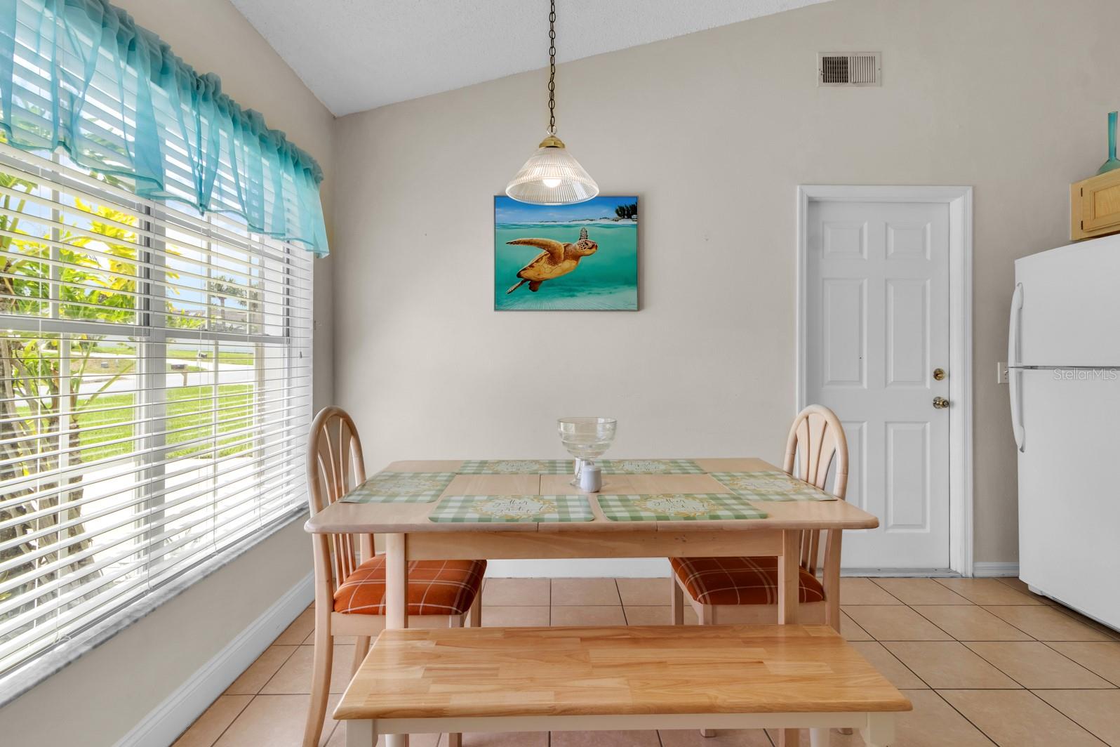 138 PINE LAKE VIEW DR