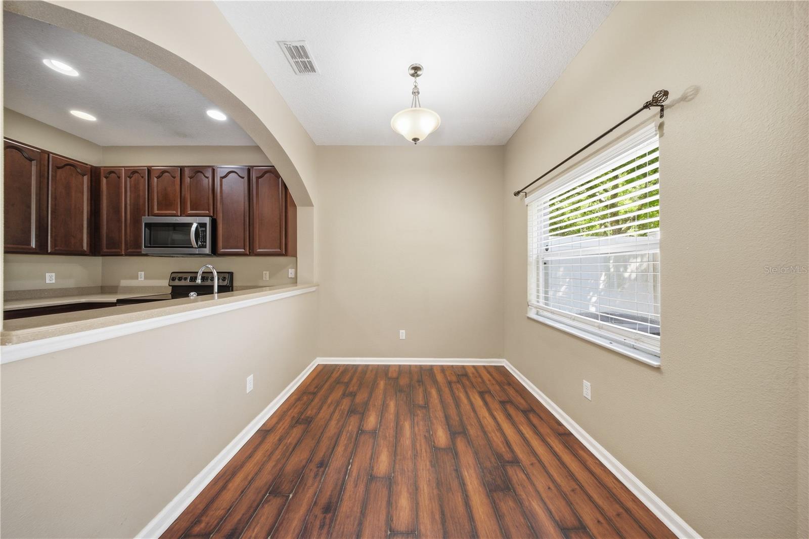 10291 PARK COMMONS DR