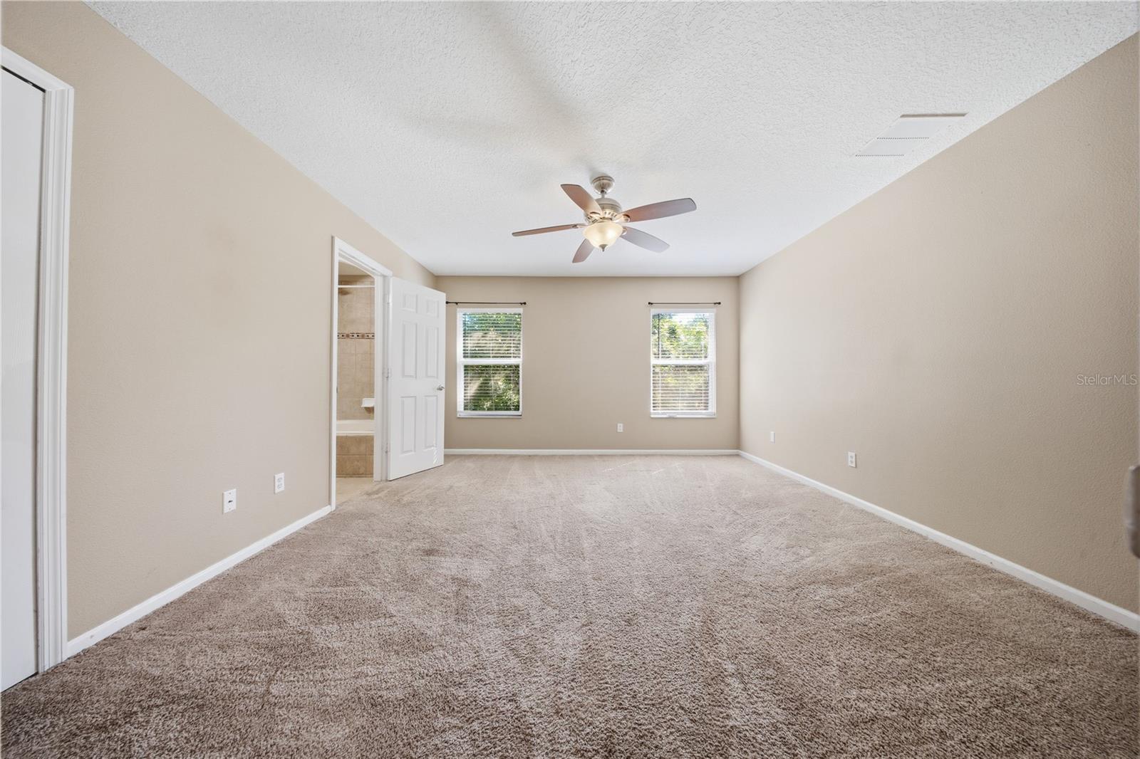 10291 PARK COMMONS DR