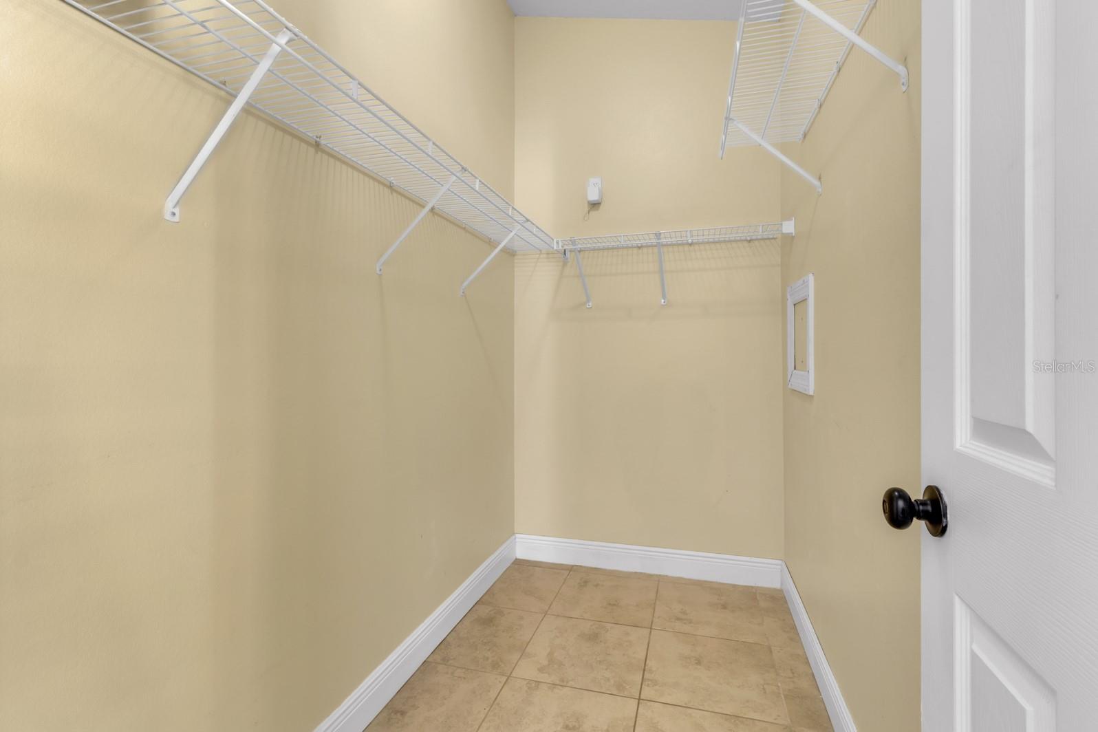 2978 COOL BREEZE CIR