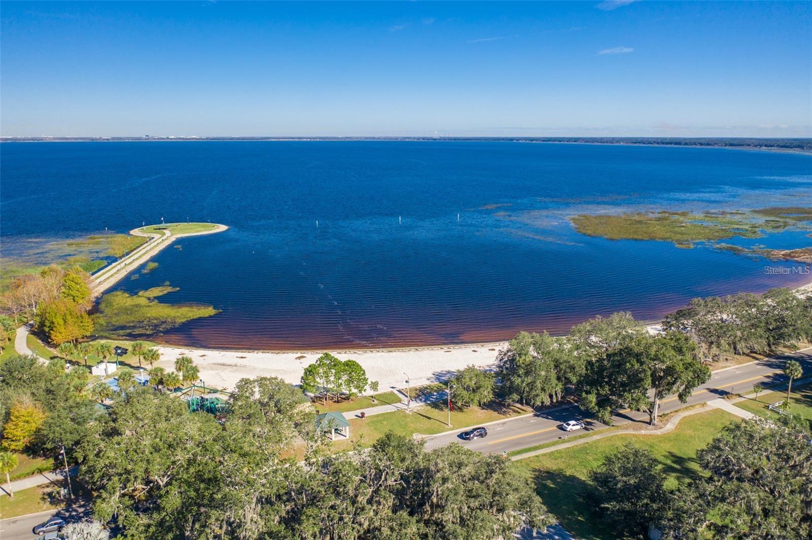 2978 COOL BREEZE CIR