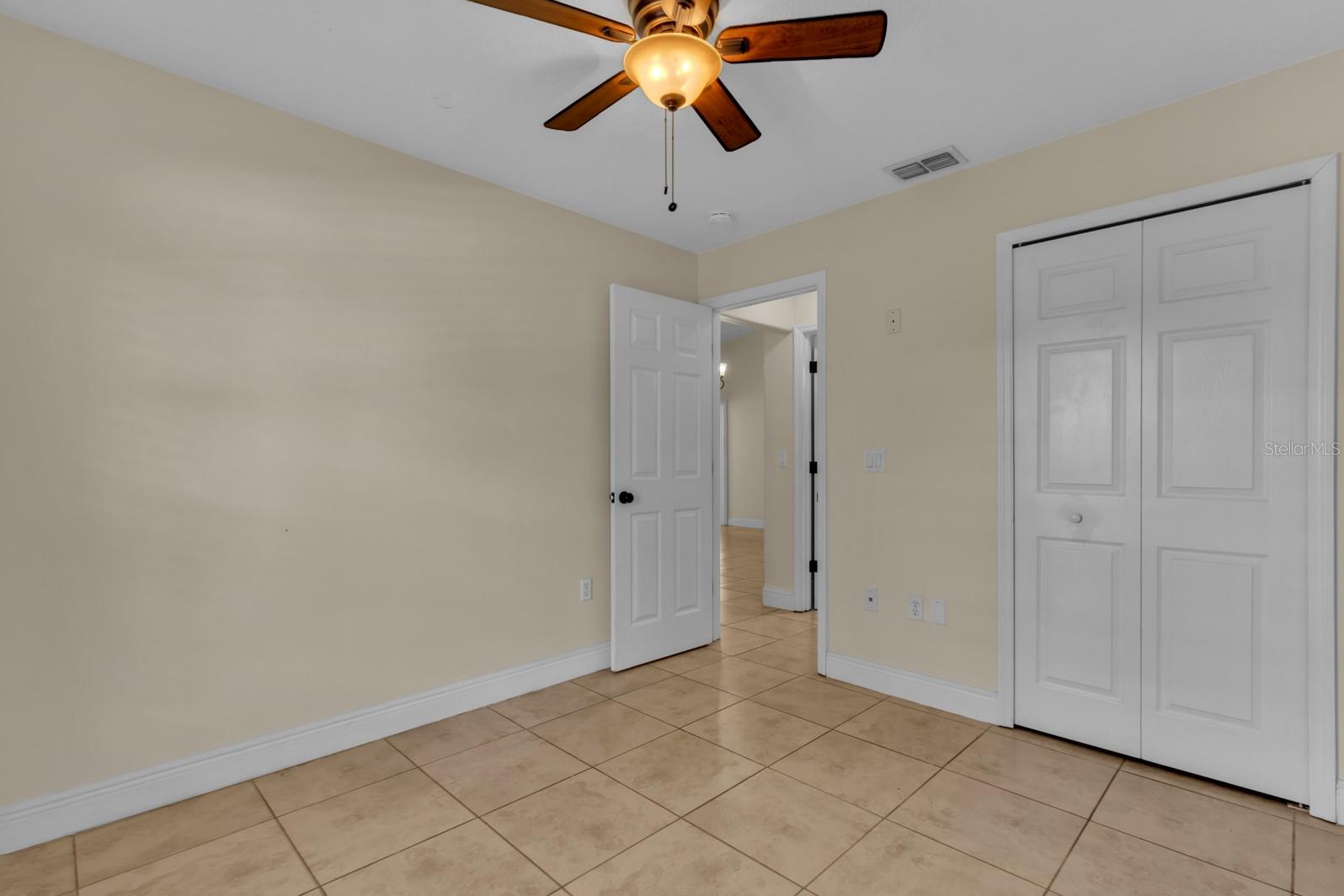 2978 COOL BREEZE CIR