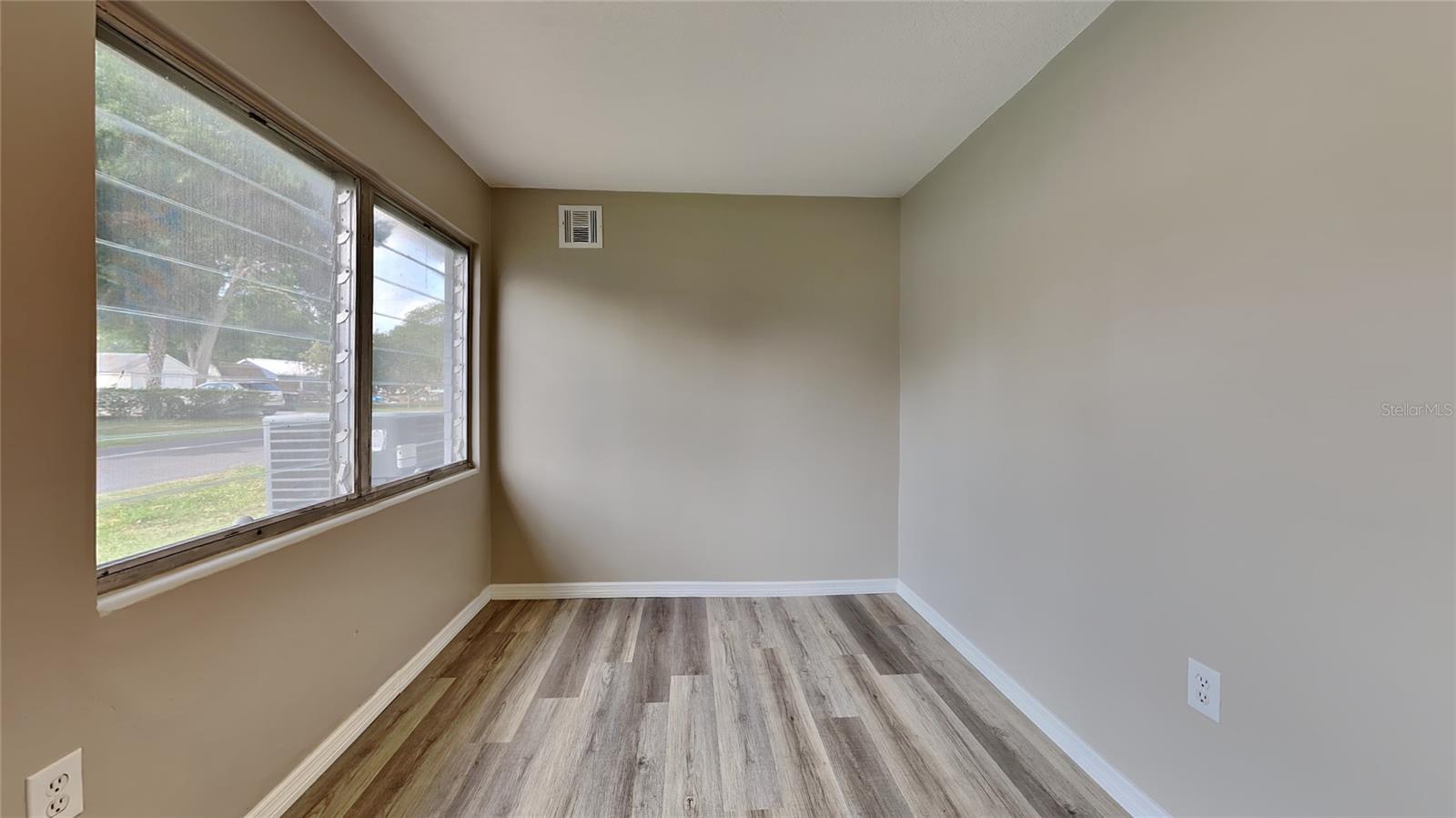 1522 MASSACHUSETTS AVE